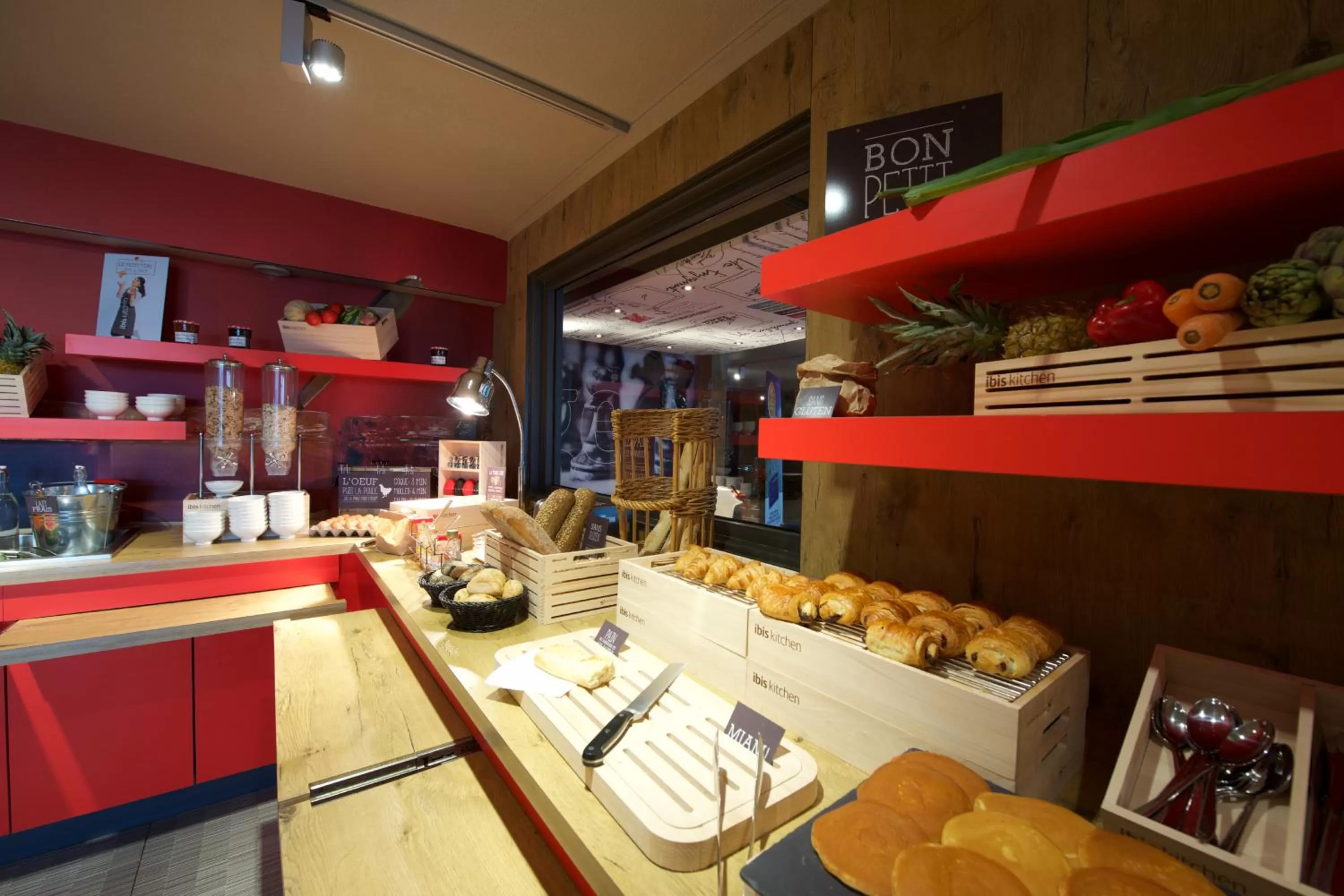 Area and facilities in ibis Pau Lescar