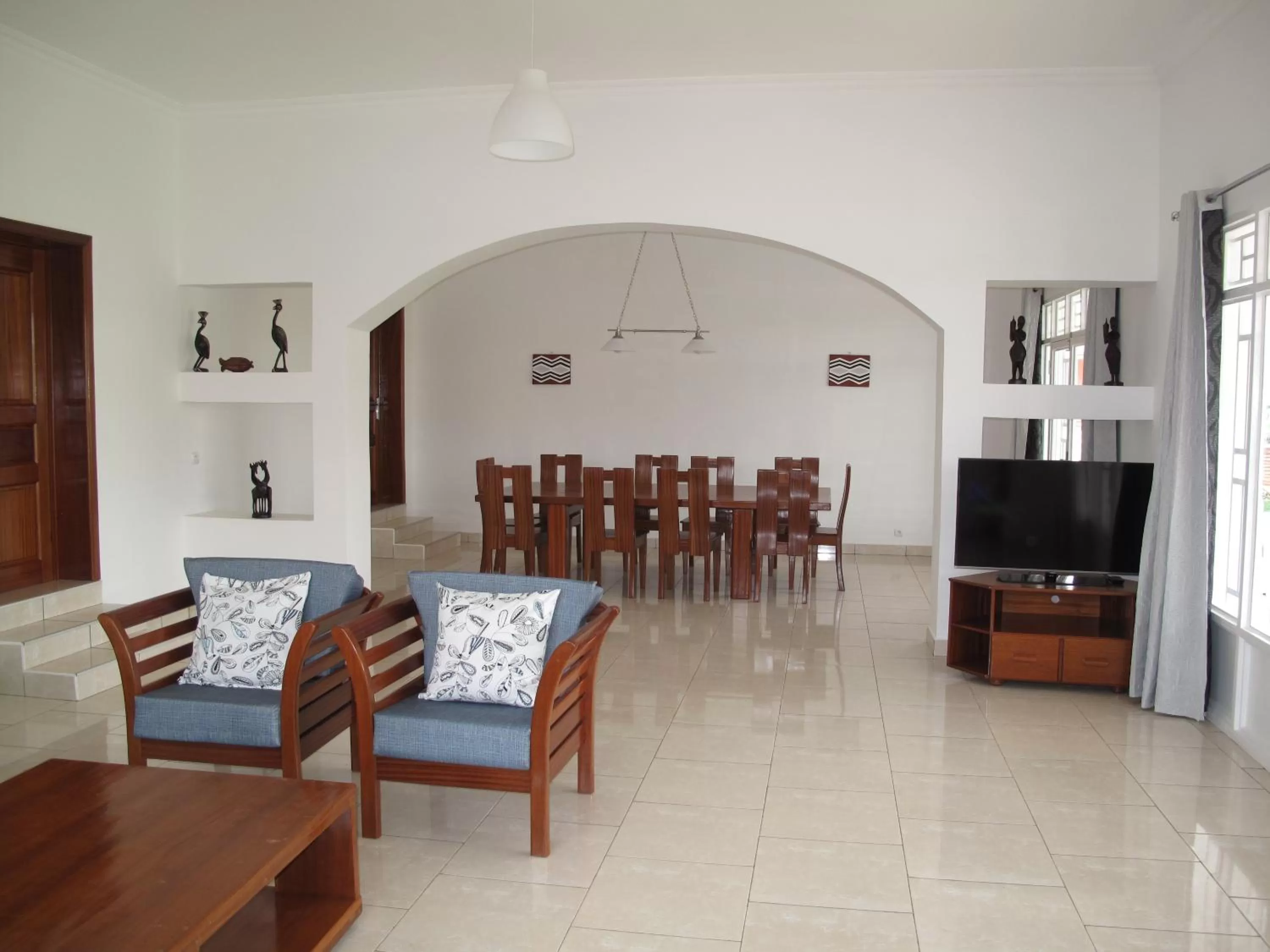 Dining area in Hôtel Maisons-Sifa