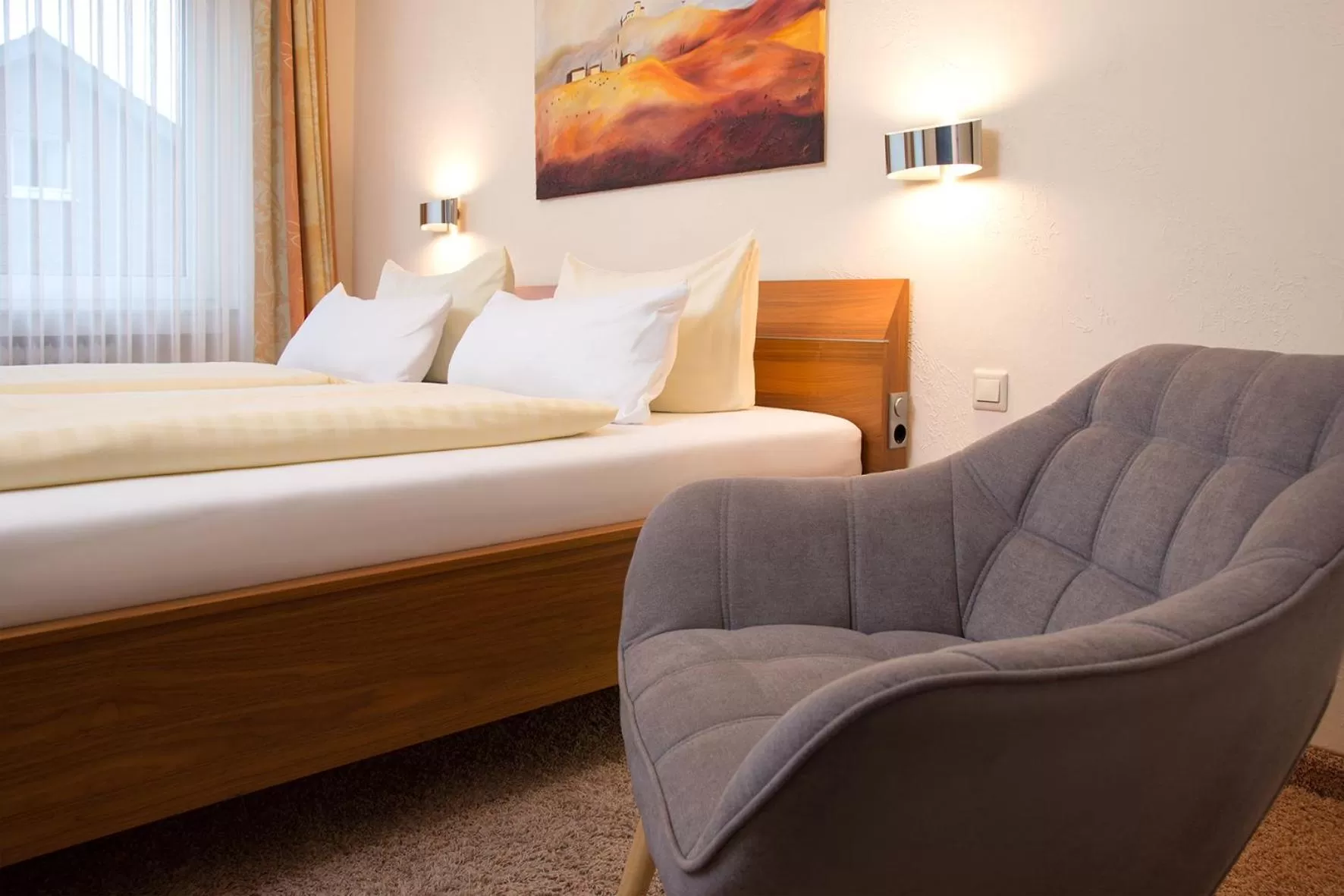 Photo of the whole room, Bed in Parkhotel Lippstadt