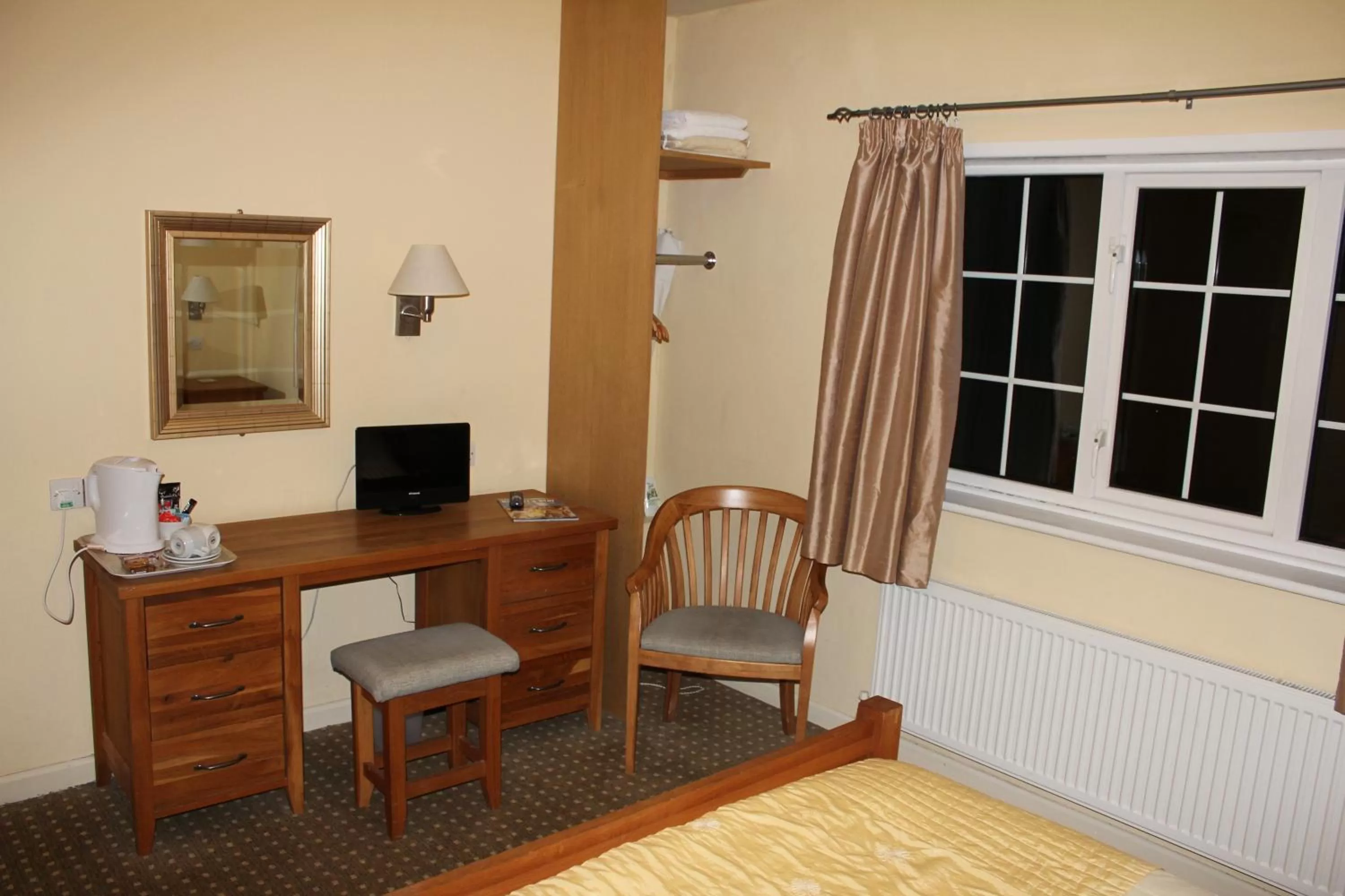 Bed in The Haymaker Inn