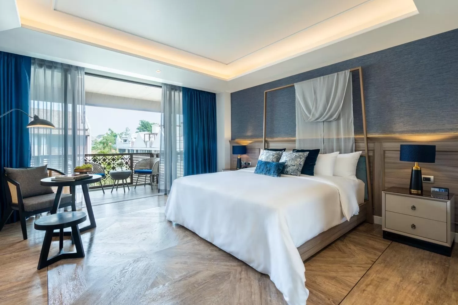 Bed in Maladee Rendezvous Hotel Chiang Mai