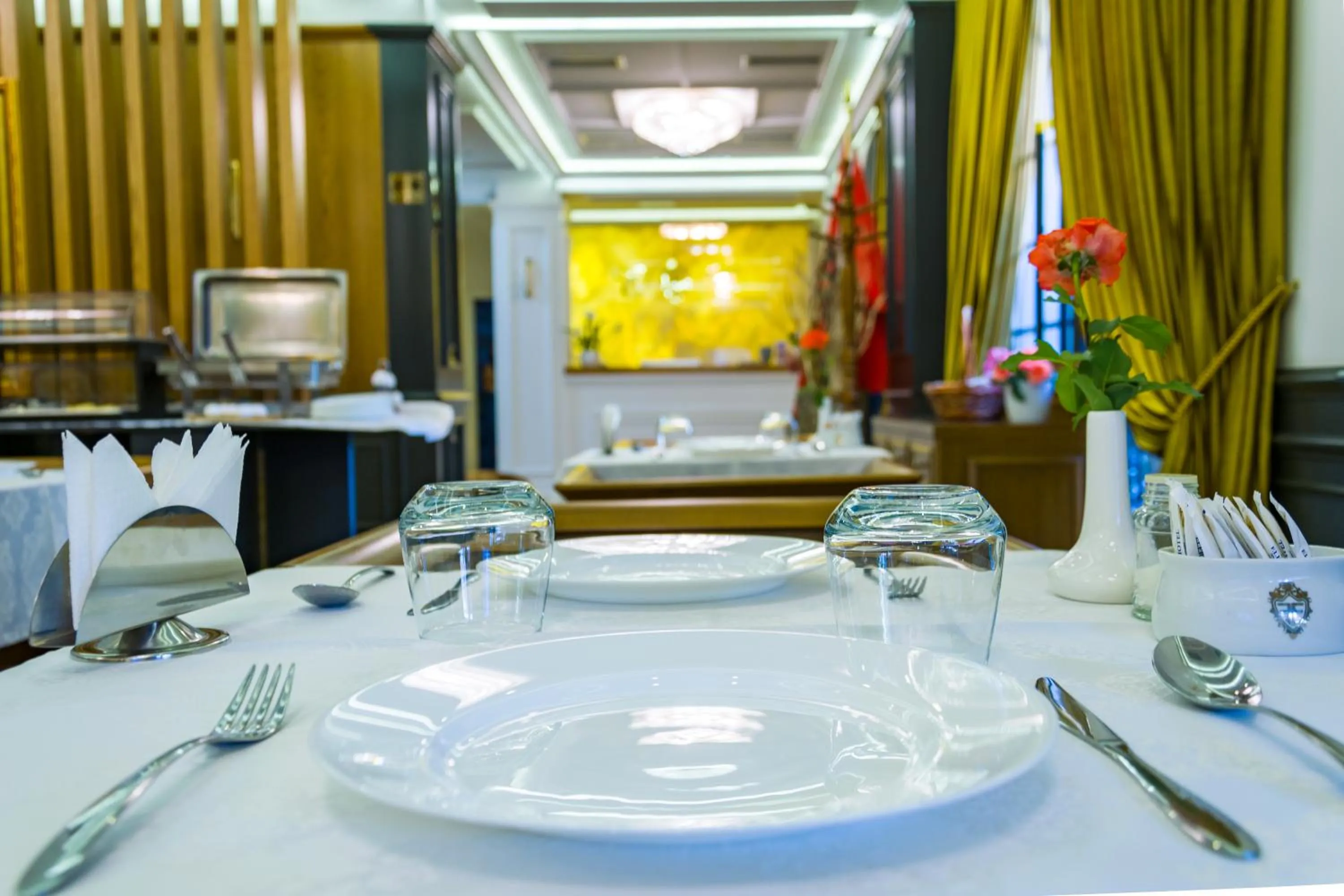 Breakfast in Eler Hotel