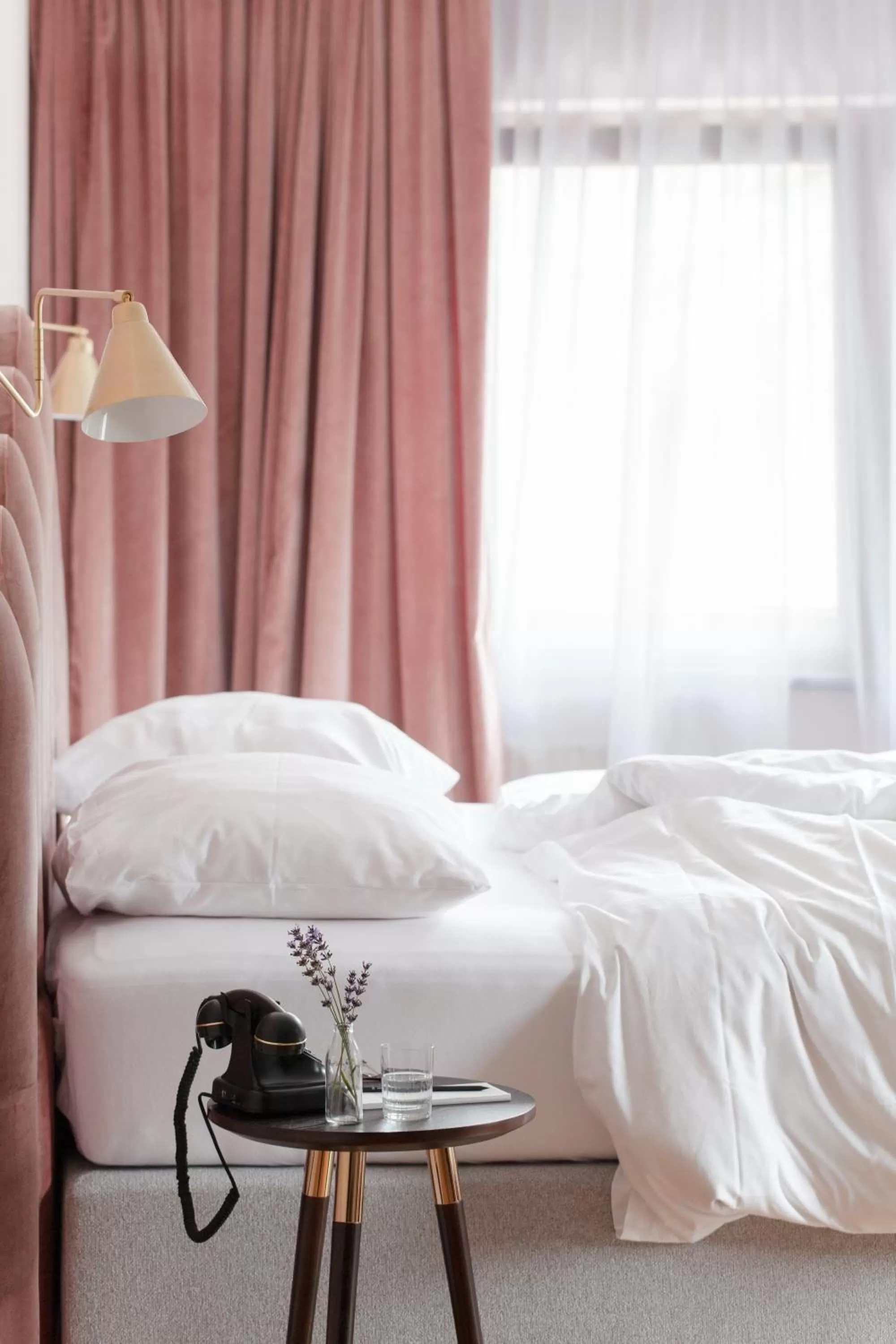 Bed in Alpine Hideaway ZILLERTALERHOF - 4 Sterne Superior