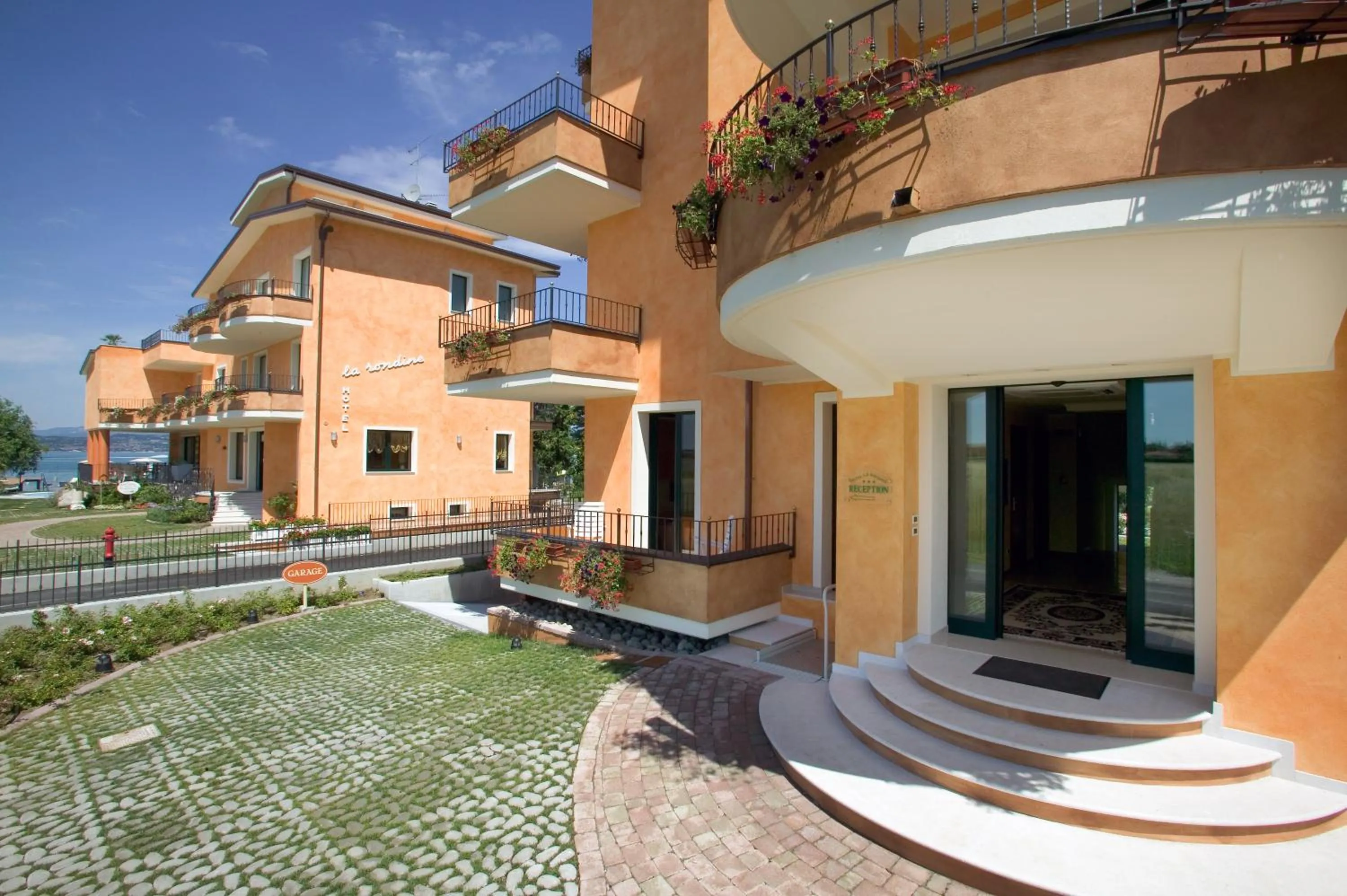 Property building in Hotel La Rondine