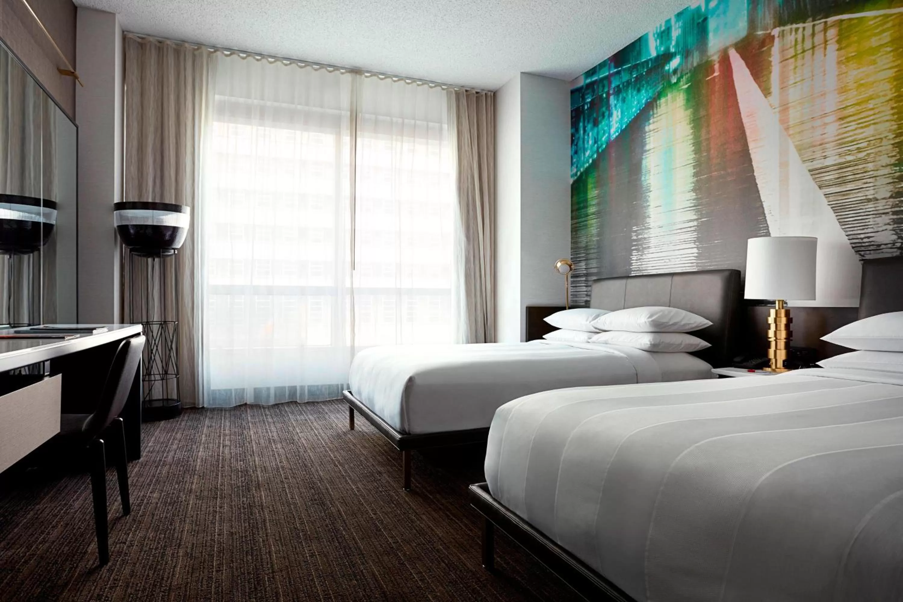 Photo of the whole room, Bed in New York Marriott at the Brooklyn Bridge