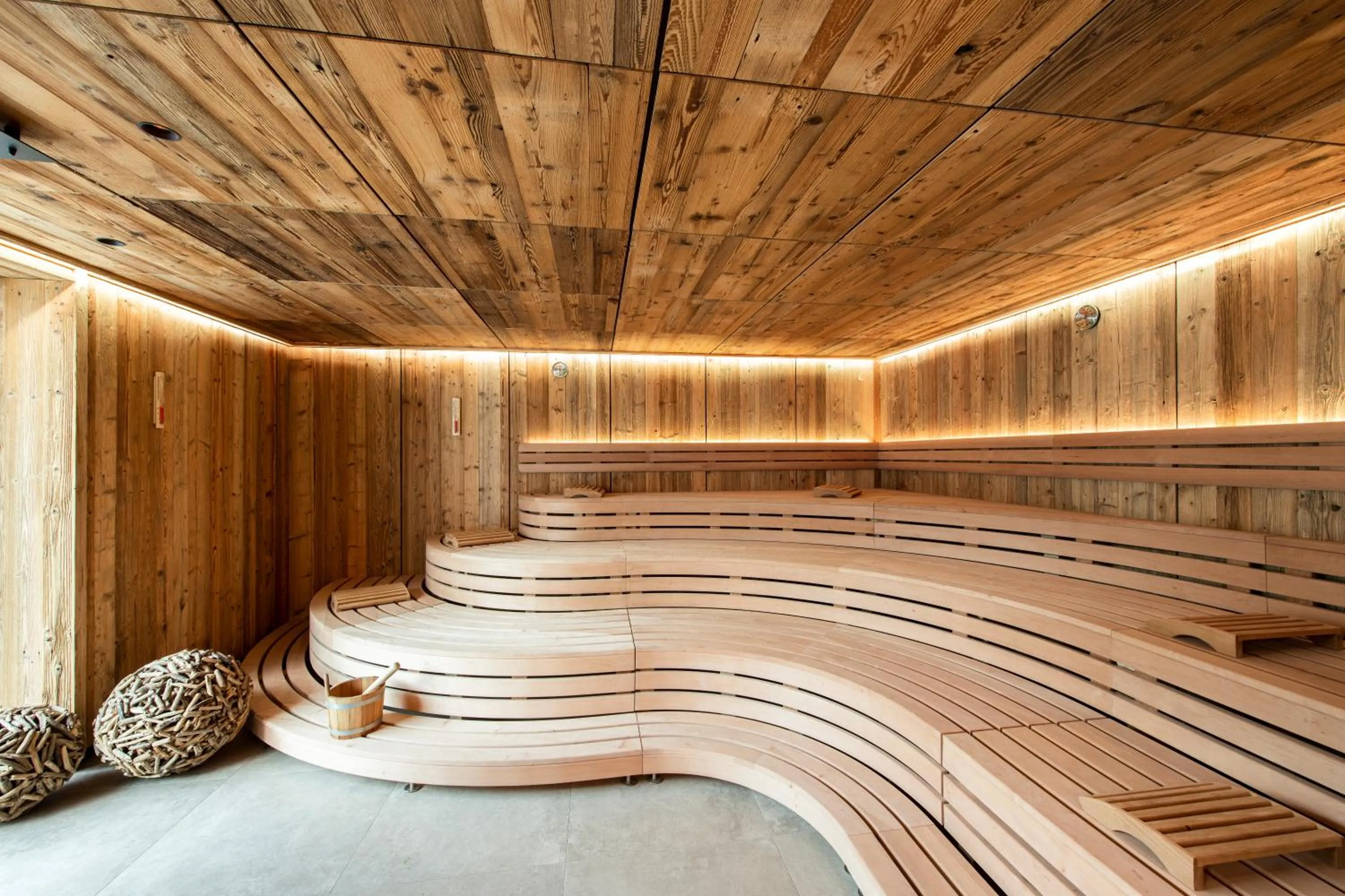 Swimming pool in Sport Vital Hotel Central