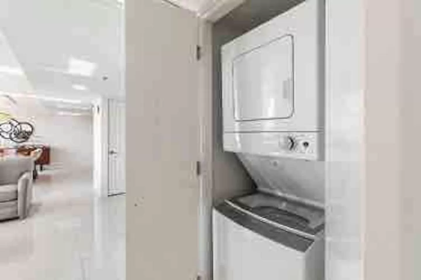 laundry in Bahia Mar Solare Tower 6th floor Bayview Condo 2bd 2ba with Pools