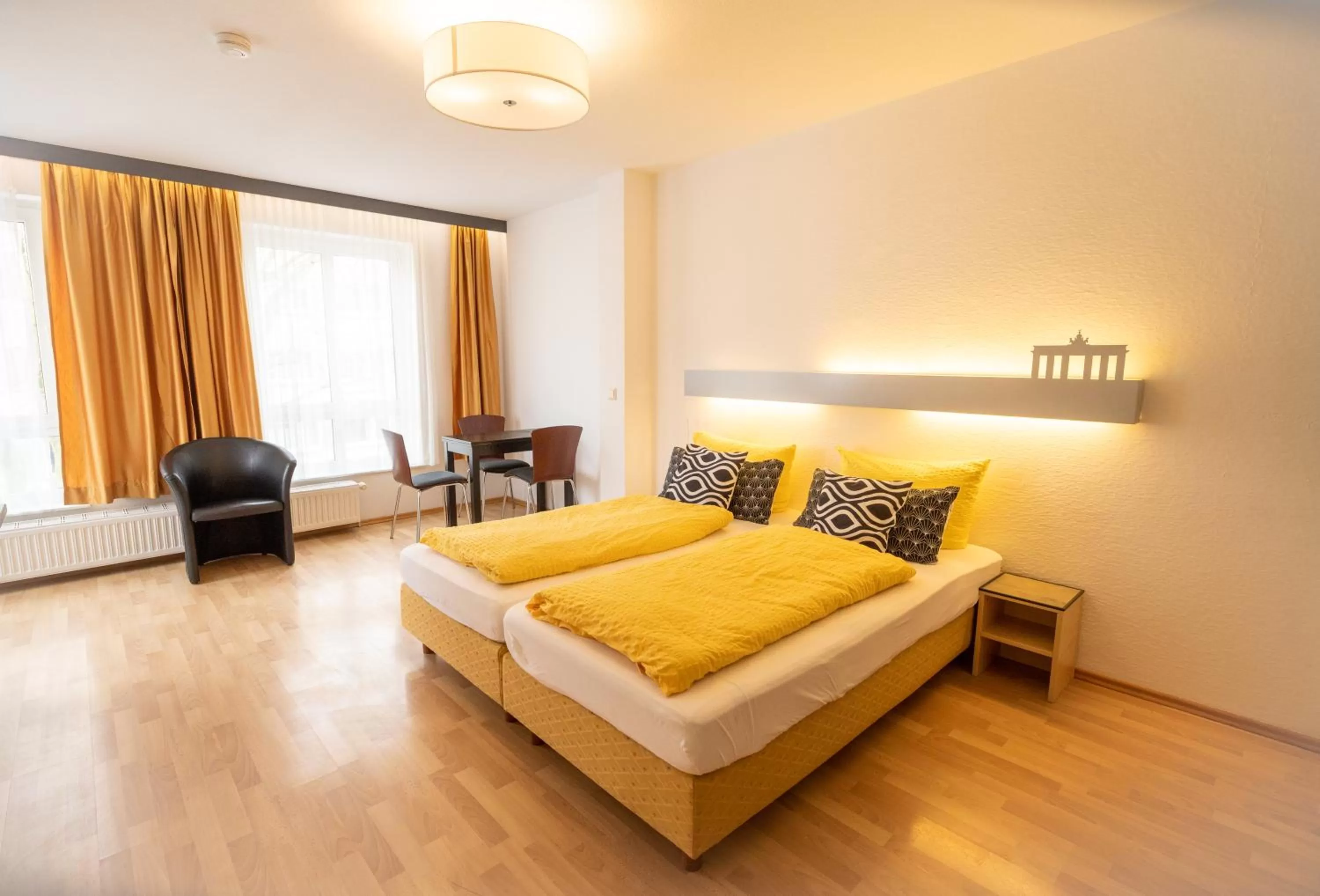 Bed in Ford Apartment Bremen City Center