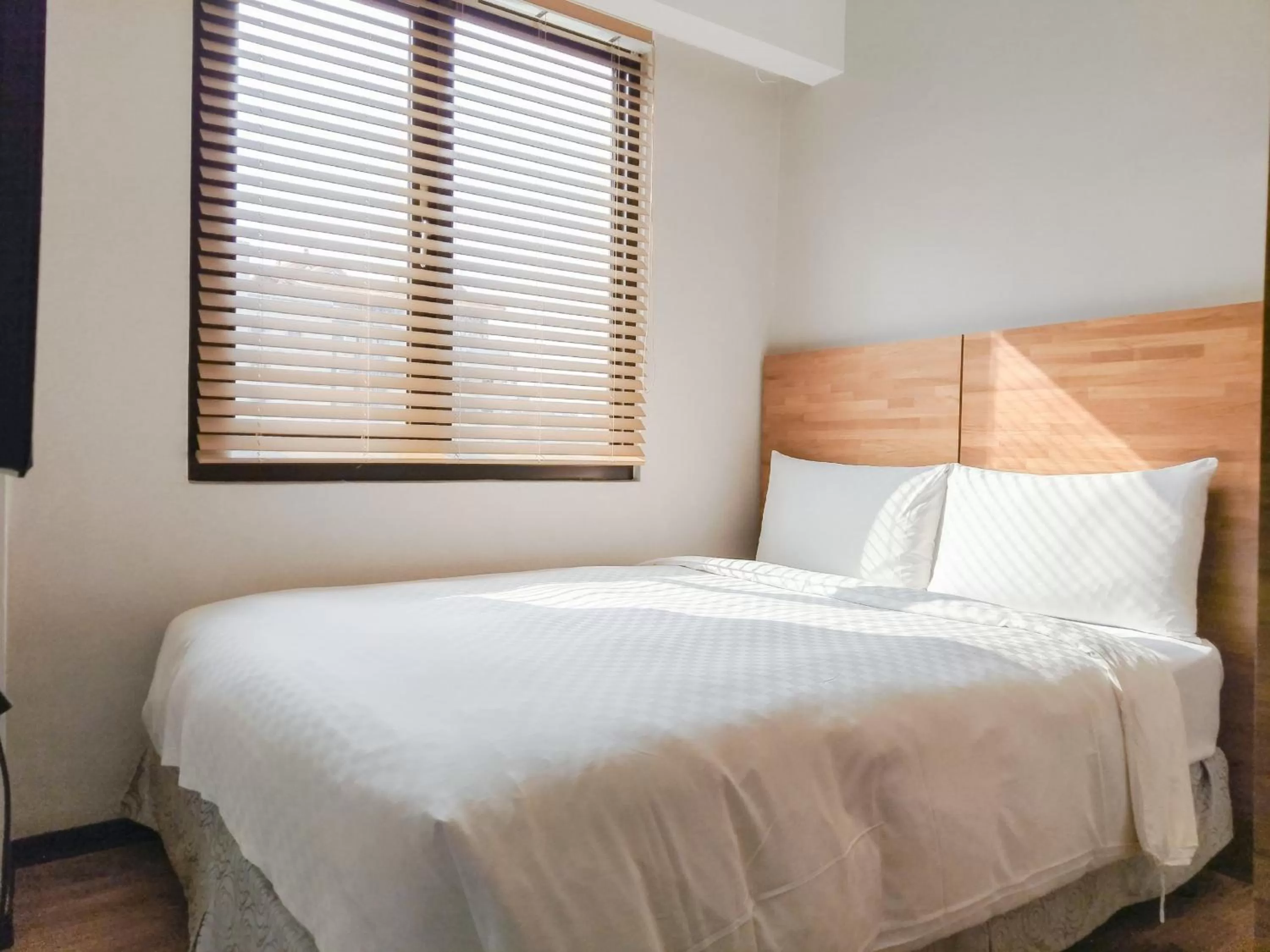 CHECK inn Express Taipei Station