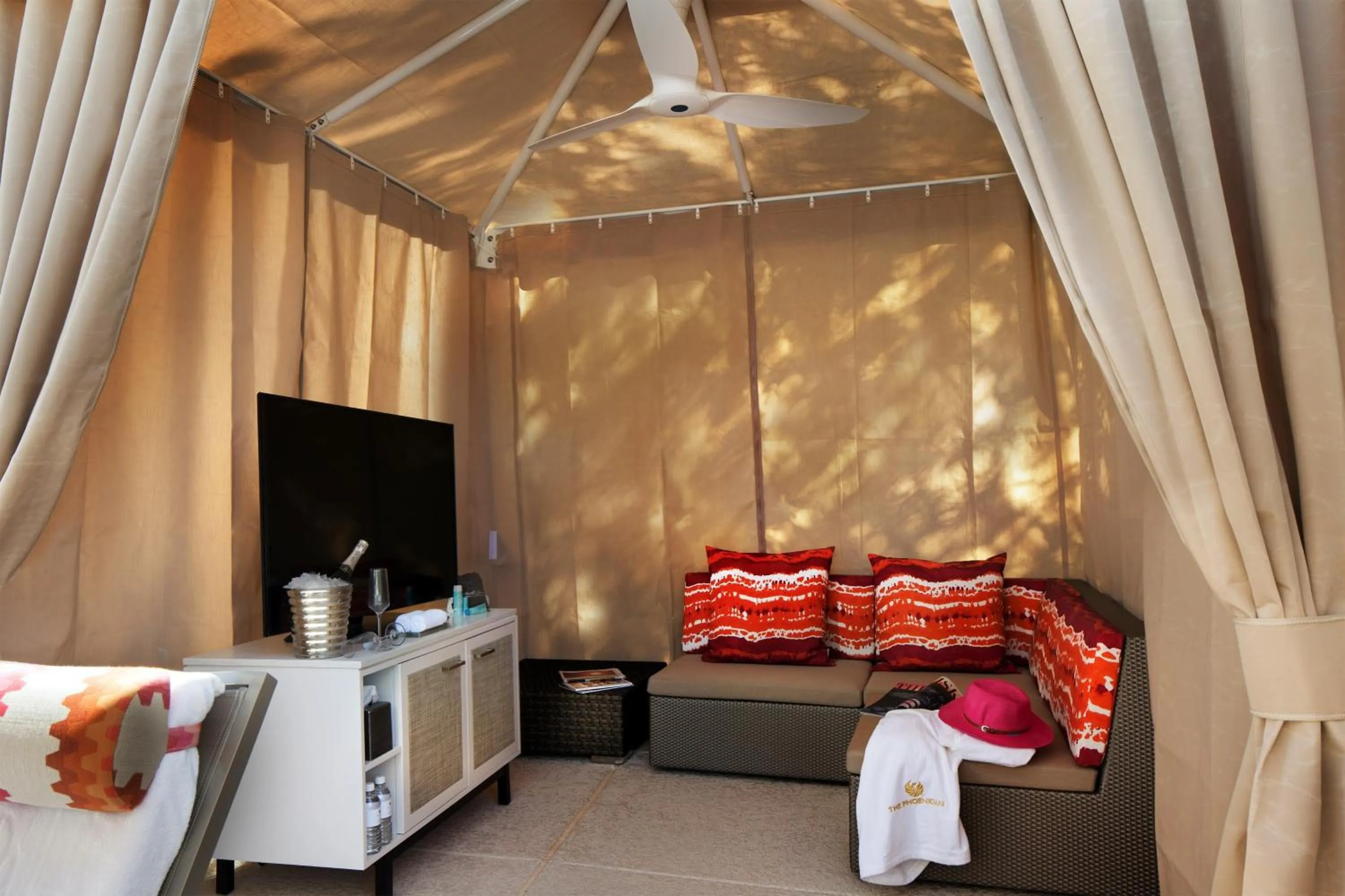 Swimming pool in The Canyon Suites at The Phoenician, a Luxury Collection Resort, Scottsdale