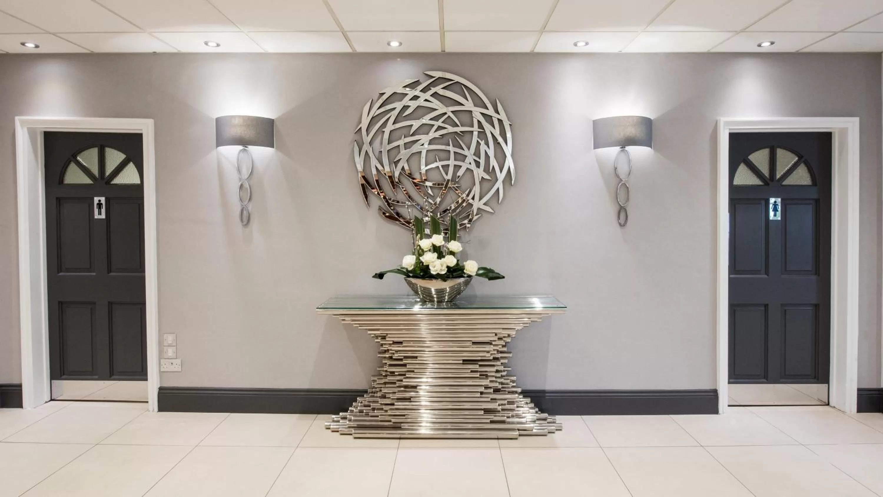 Lobby or reception in The Barnstaple Hotel