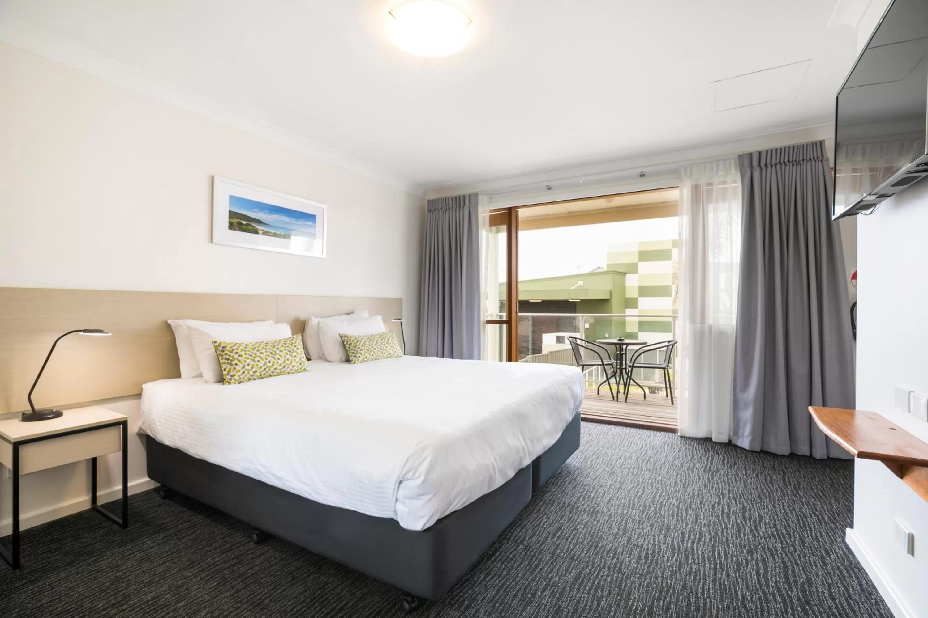 Bedroom, Bed in Nightcap at the Ship Inn