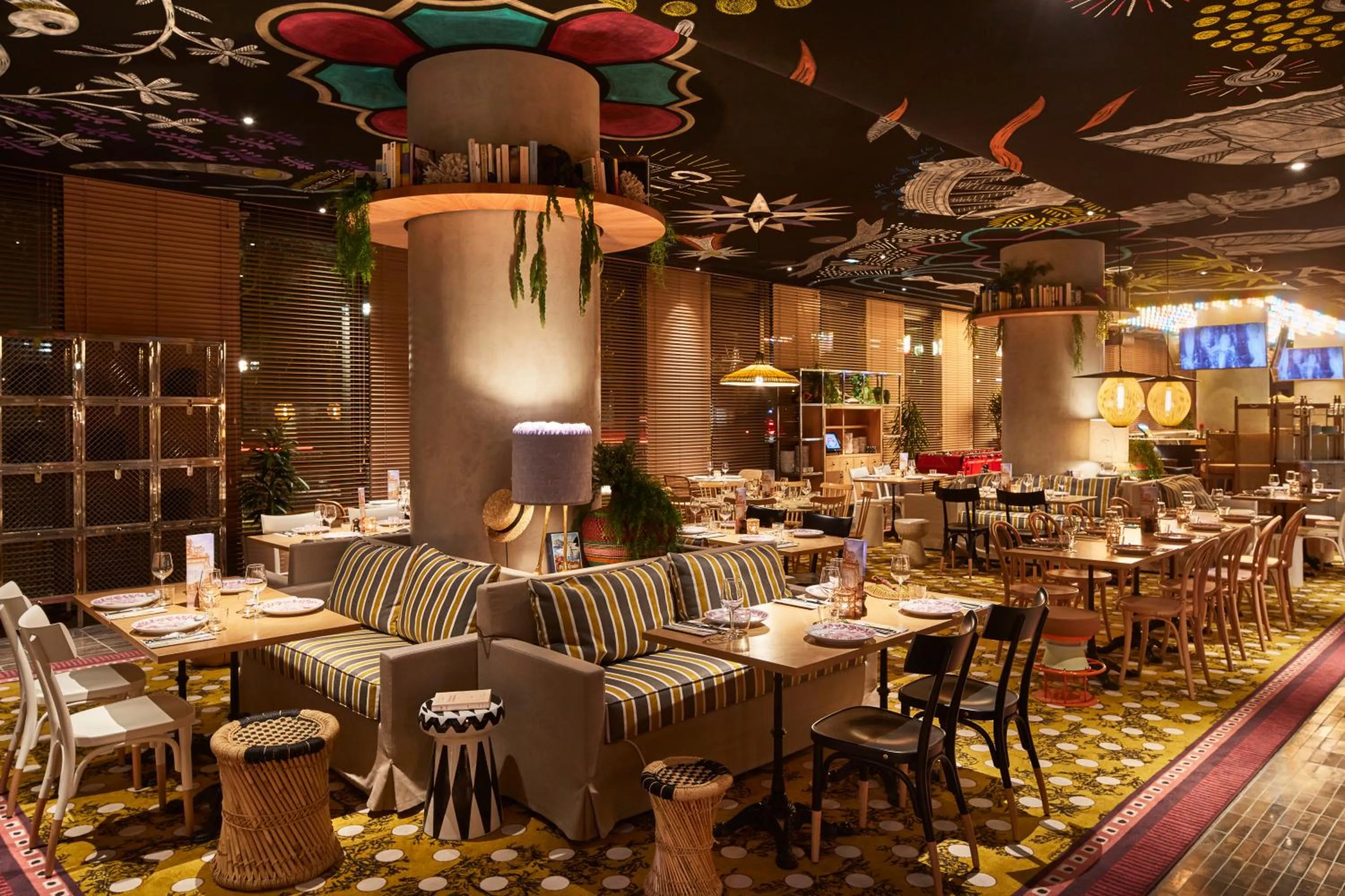 Restaurant/places to eat in Mama Shelter Paris West