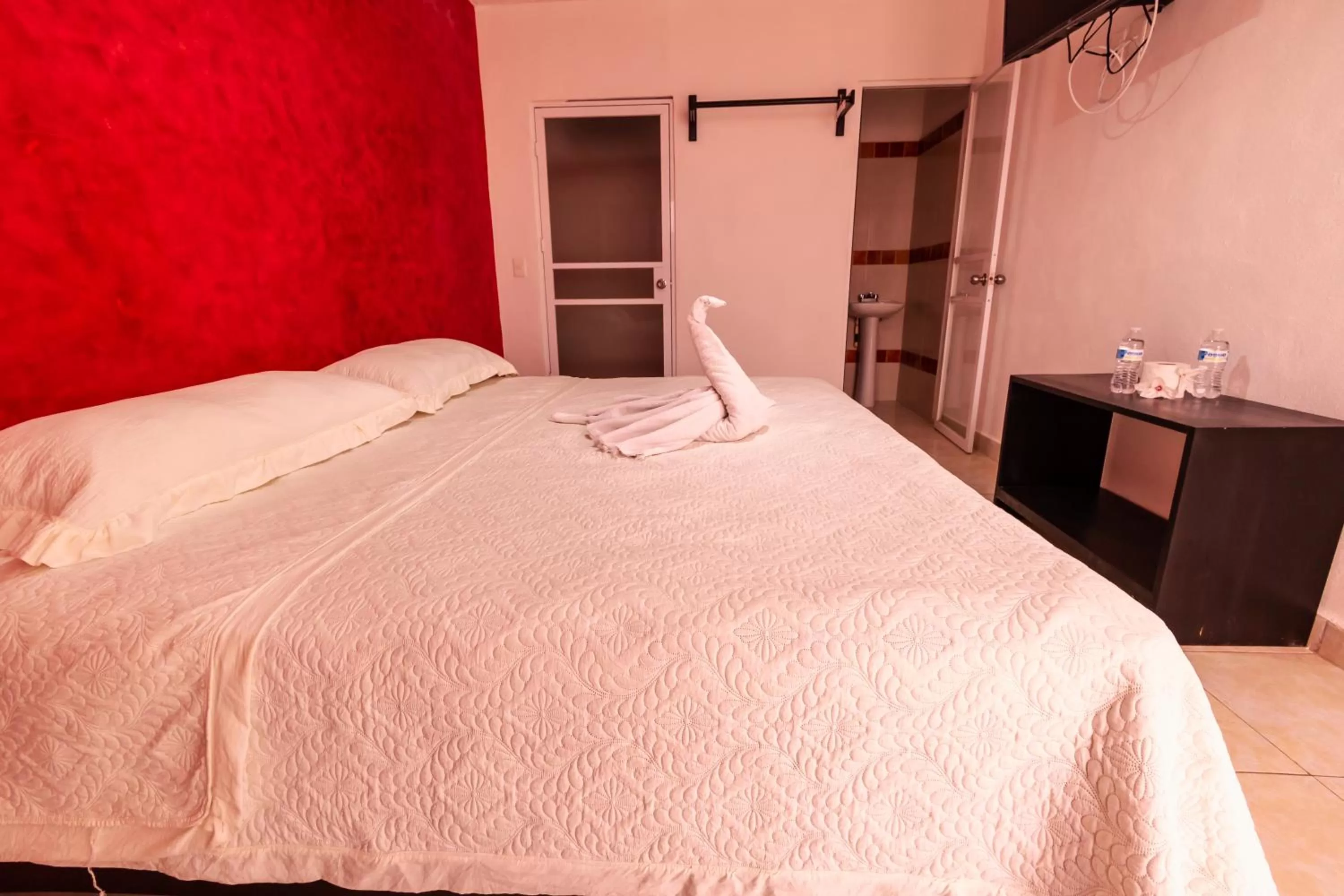 Bedroom, Bed in Hotel Bello Caribe Express