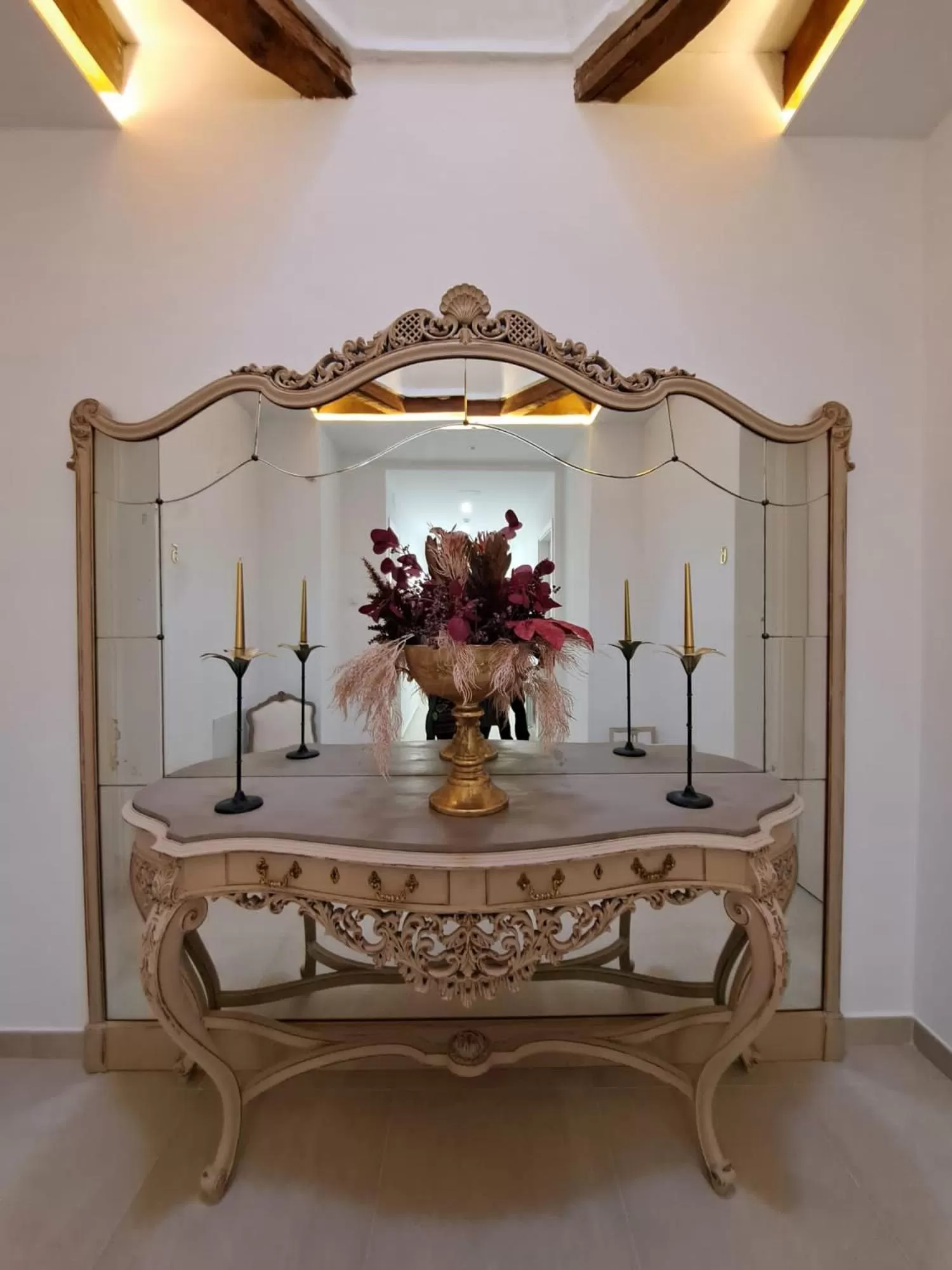 Dining Area in Casa Rural "Laplaza23"