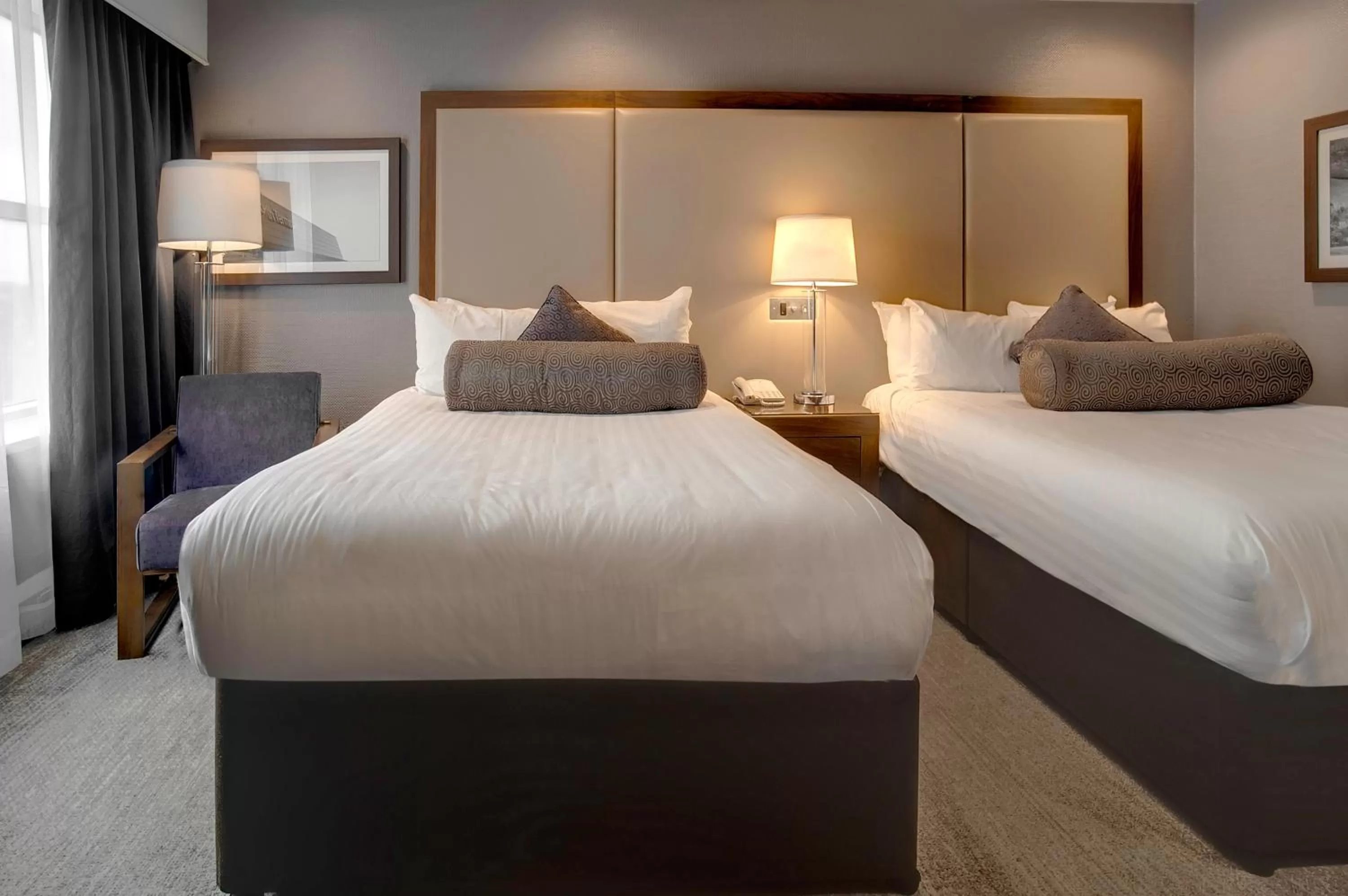 Photo of the whole room, Bed in Sandman Signature London Gatwick Hotel