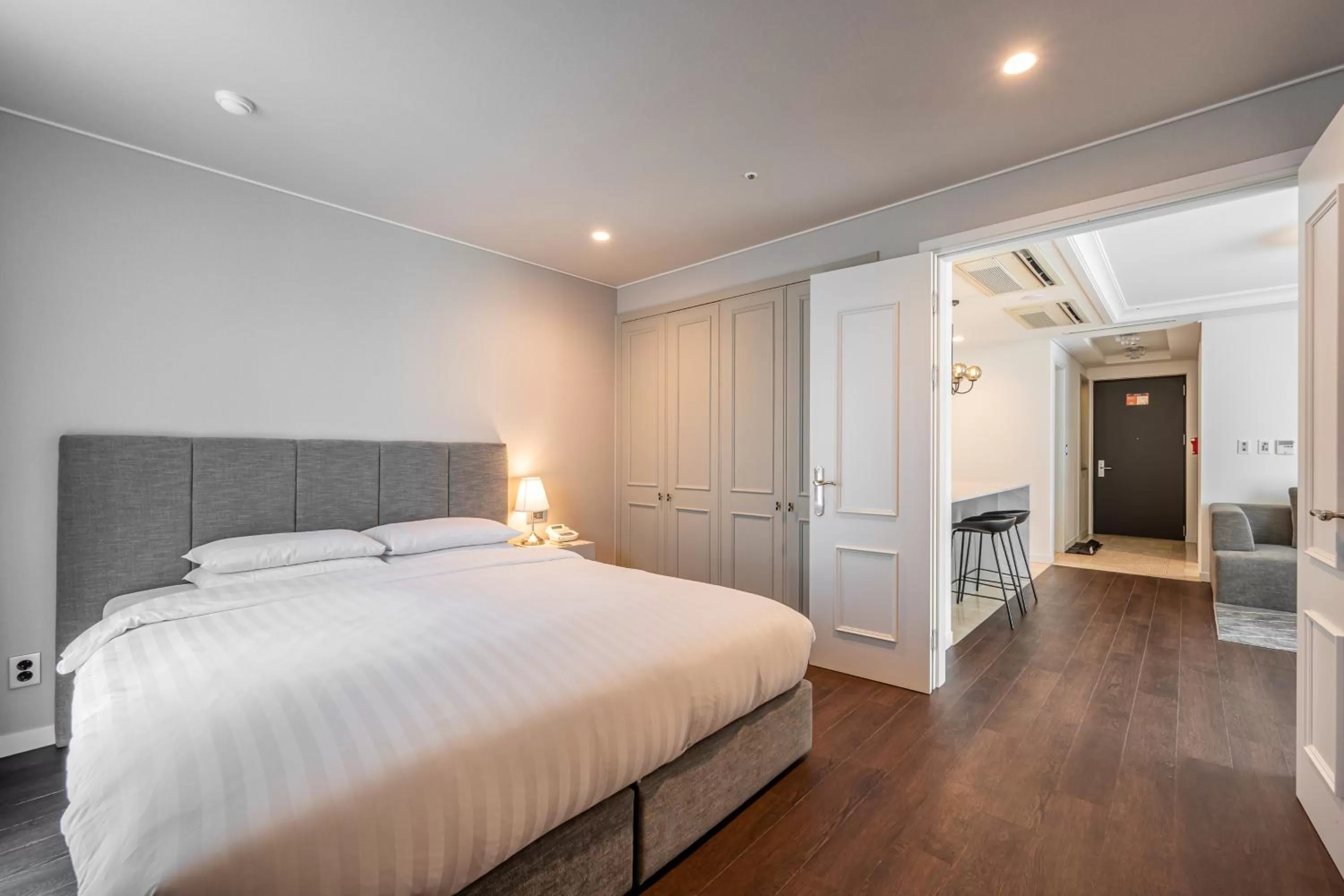 Bed in Haeundae Centum Hotel