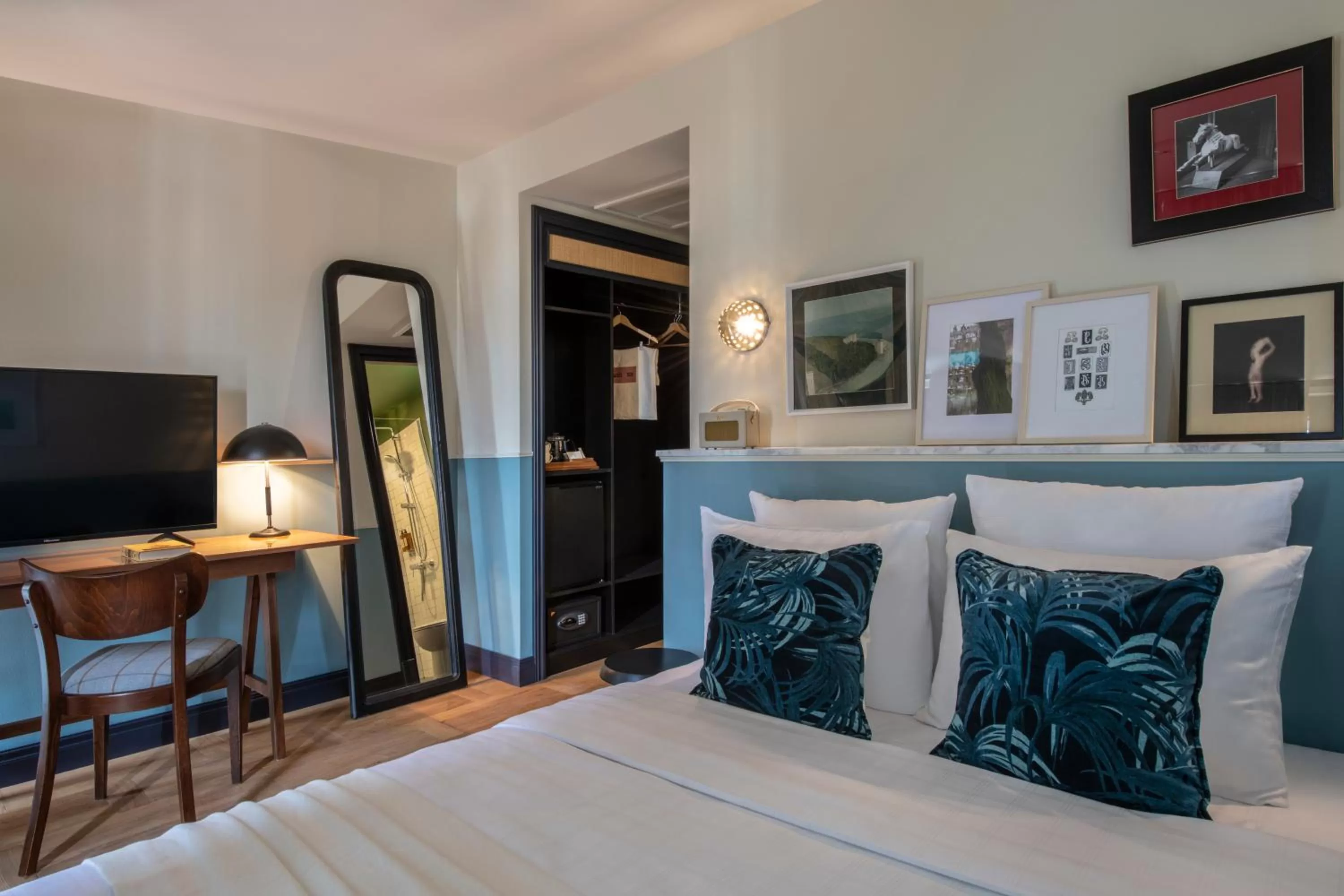 Bedroom, Bed in Communal Hotel Plekhanovi