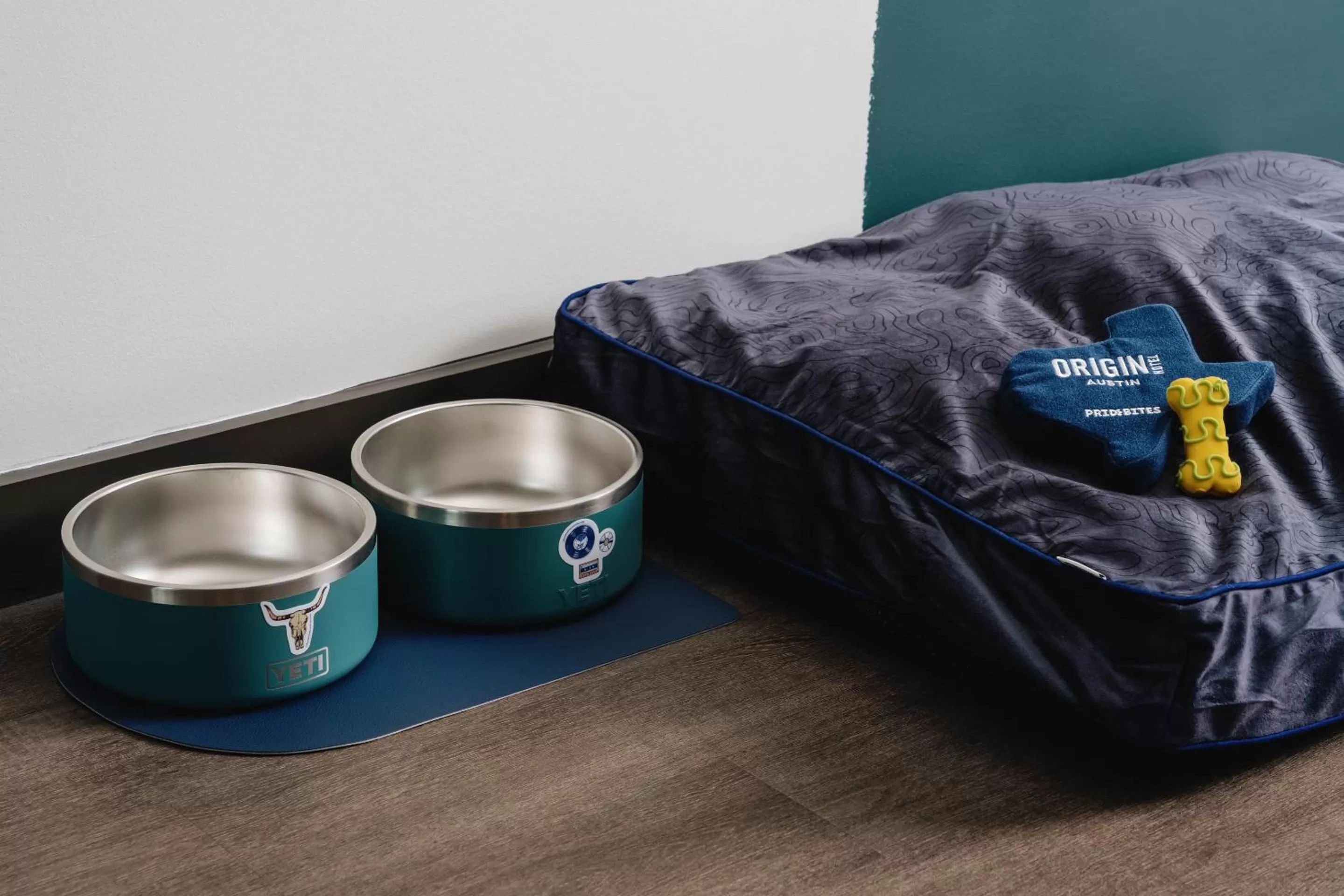Pets, Bed in Origin Austin, a Wyndham Hotel