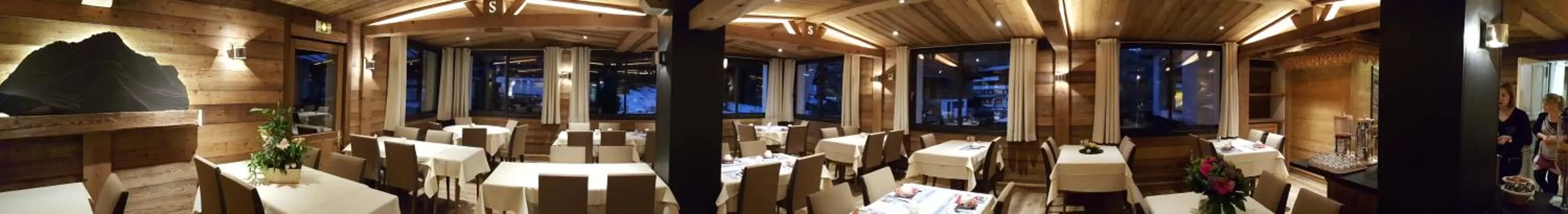 Restaurant/places to eat in Hôtel Le Sporting