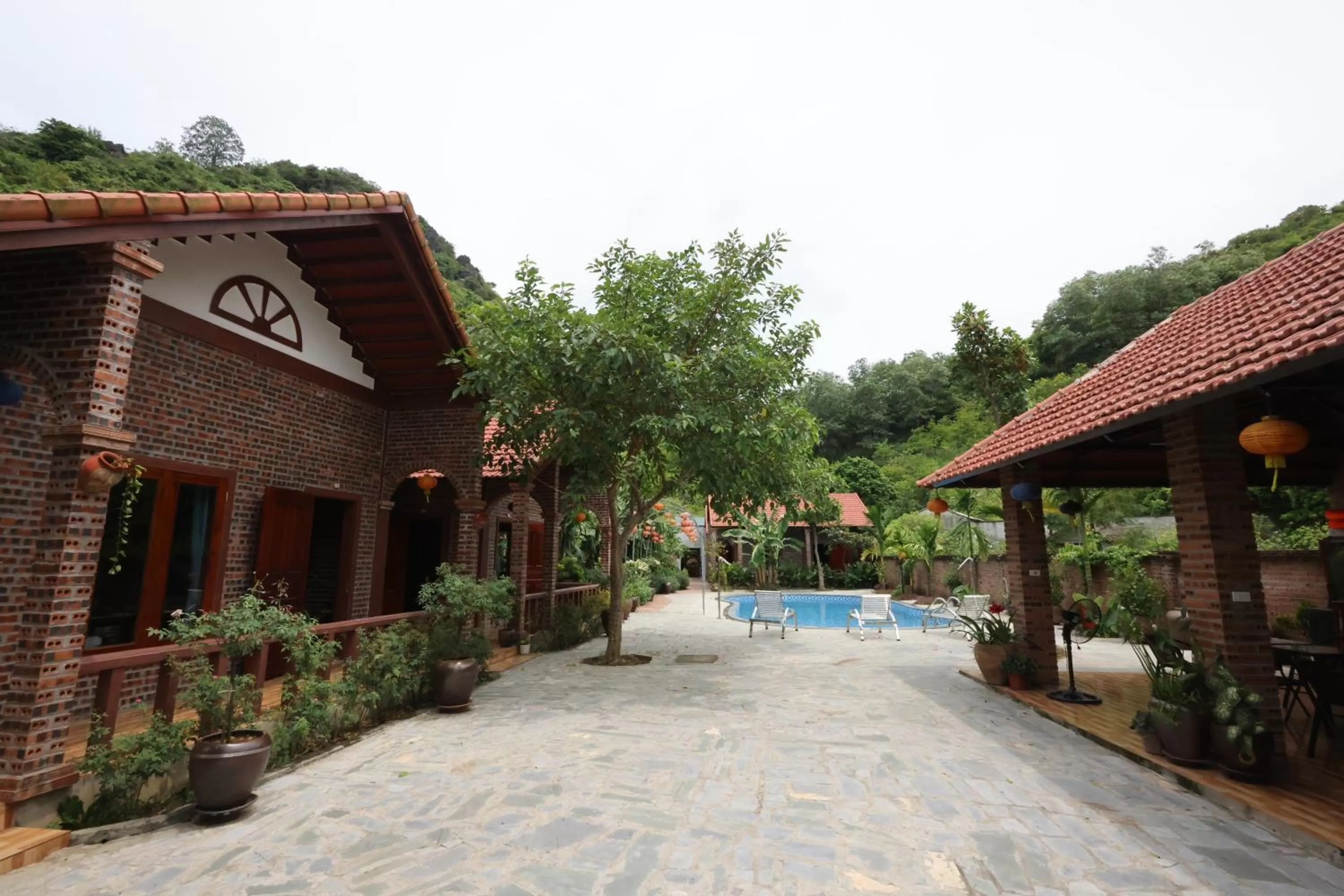 Property building in Phạm Gia Homestay Ecogarden