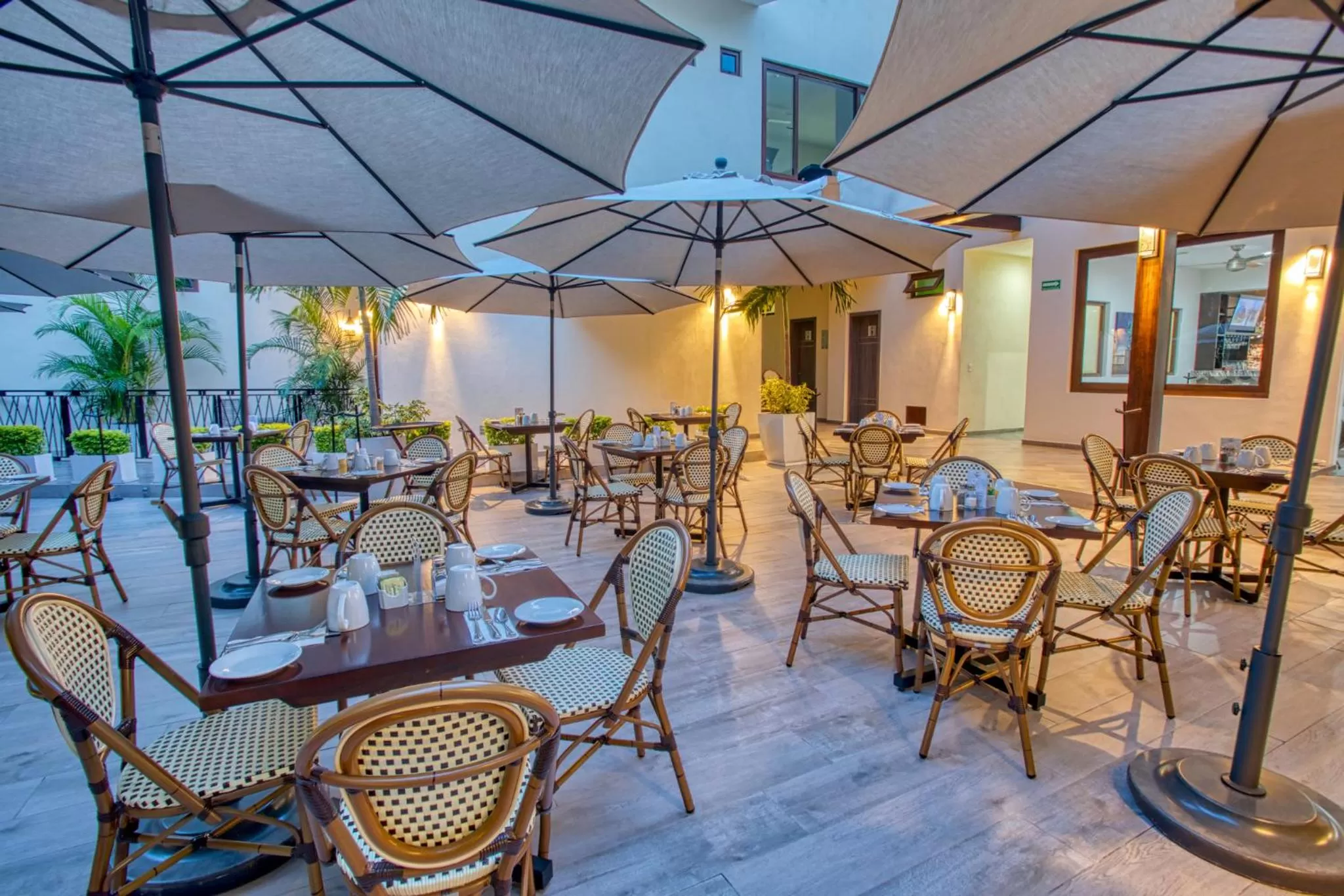 Dining area, Restaurant/Places to Eat in Casa Nicole Boutique Hotel