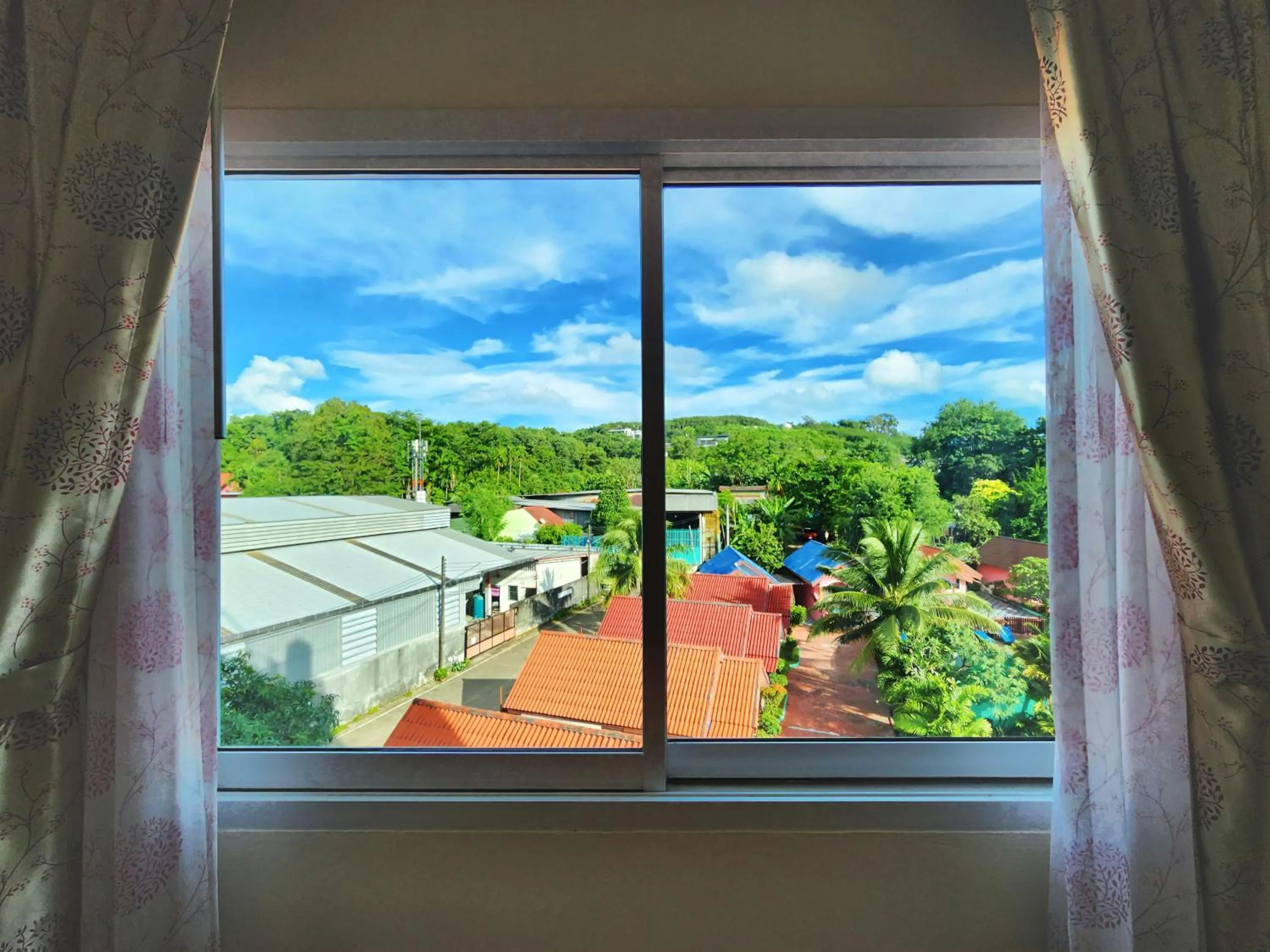 Garden view in Phaithong Sotel Resort