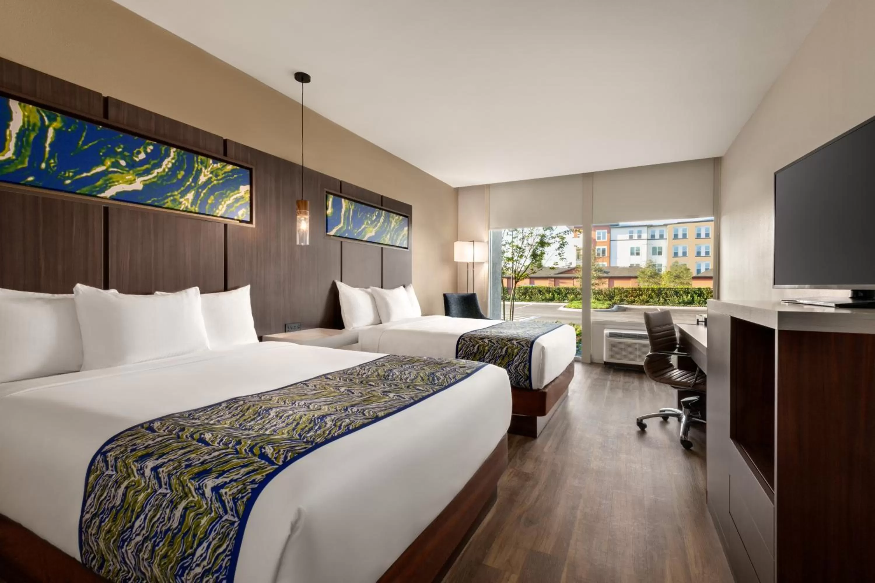 Bedroom, Bed in La Quinta Inn & Suites by Wyndham Orlando I-Drive Theme Parks