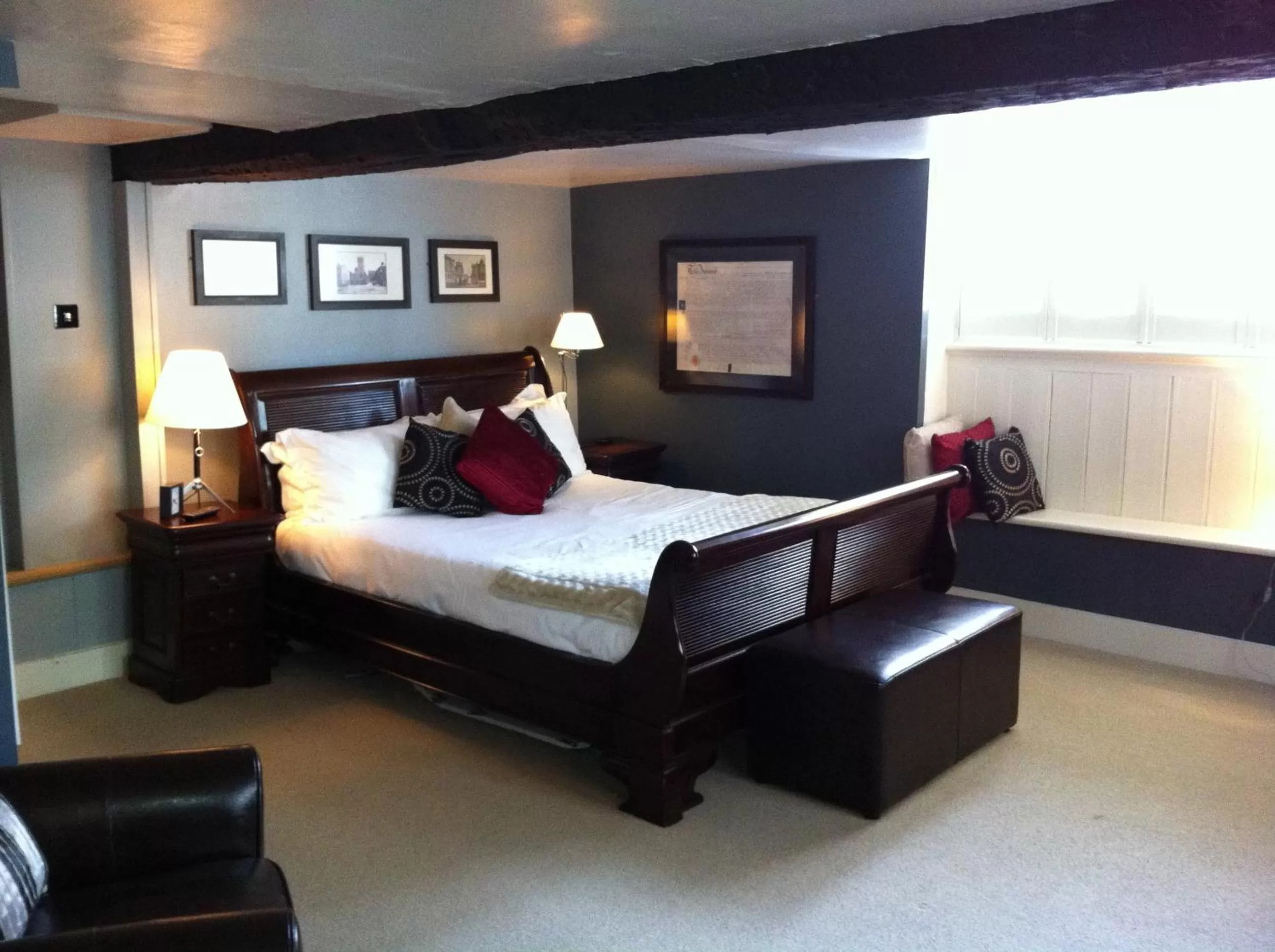 Bedroom, Bed in The Brewery Tap