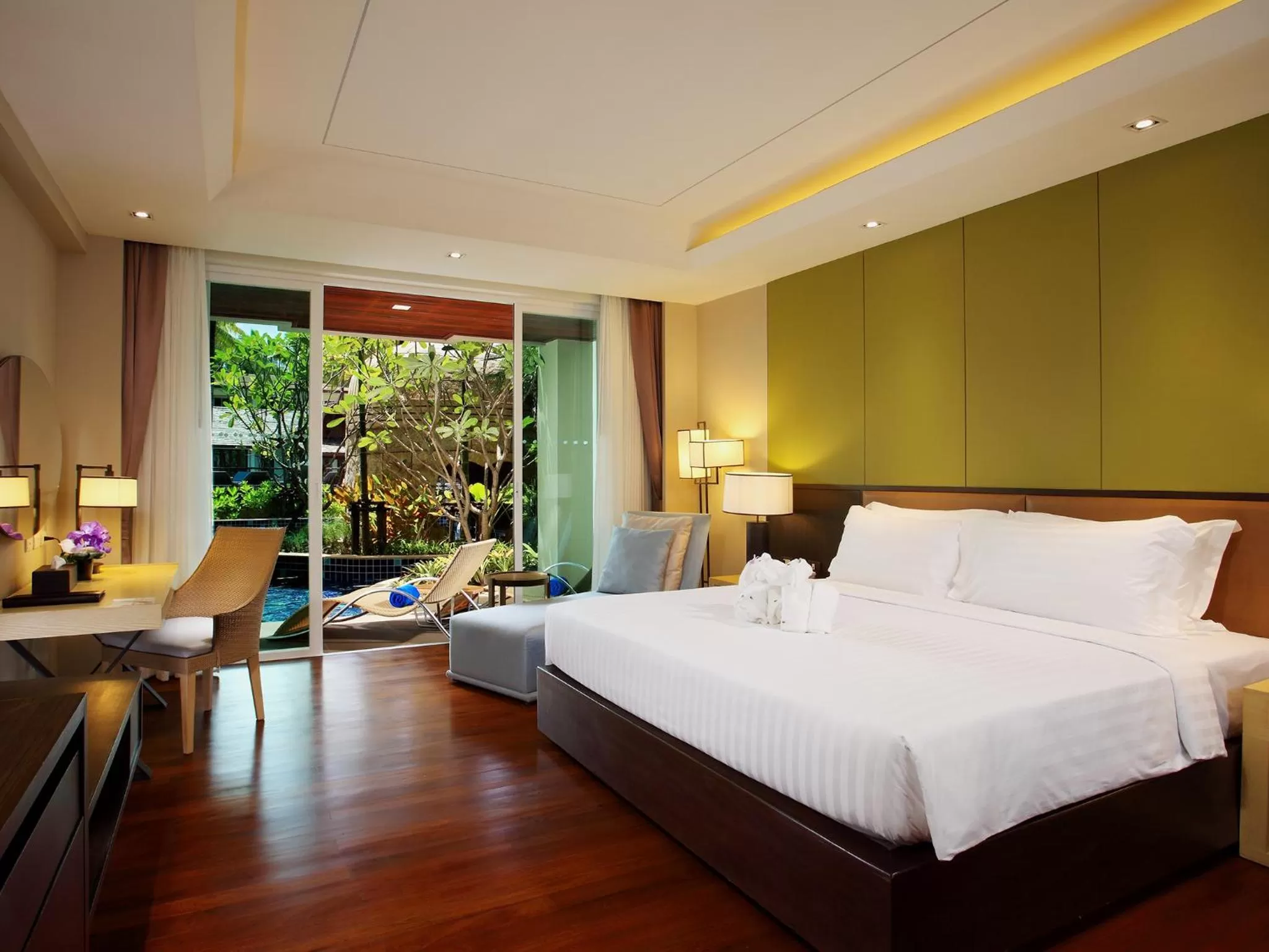 Premier Double Room with Pool Access in Graceland Khaolak Beachfront Resort