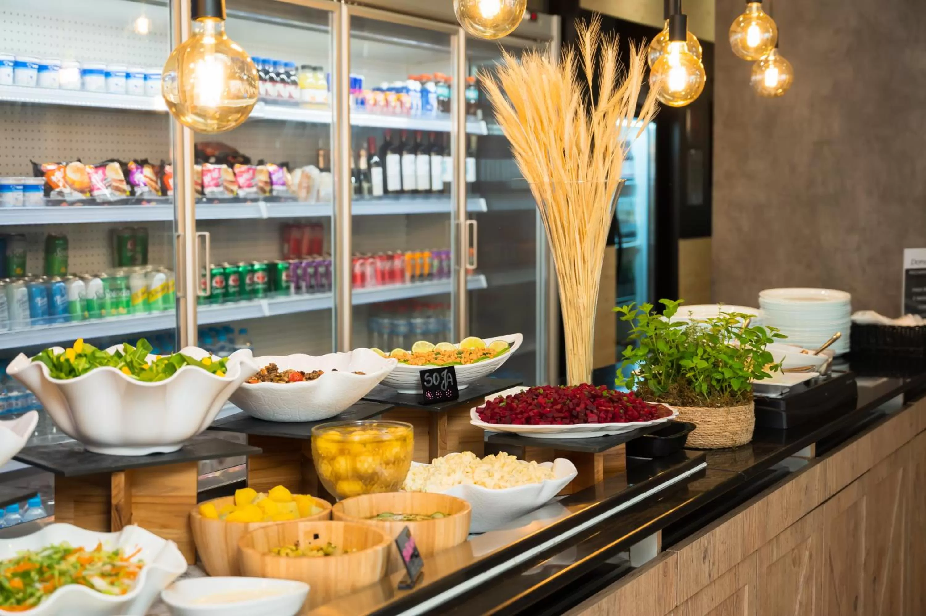 Restaurant/places to eat in ibis Ribeirao Preto Shopping