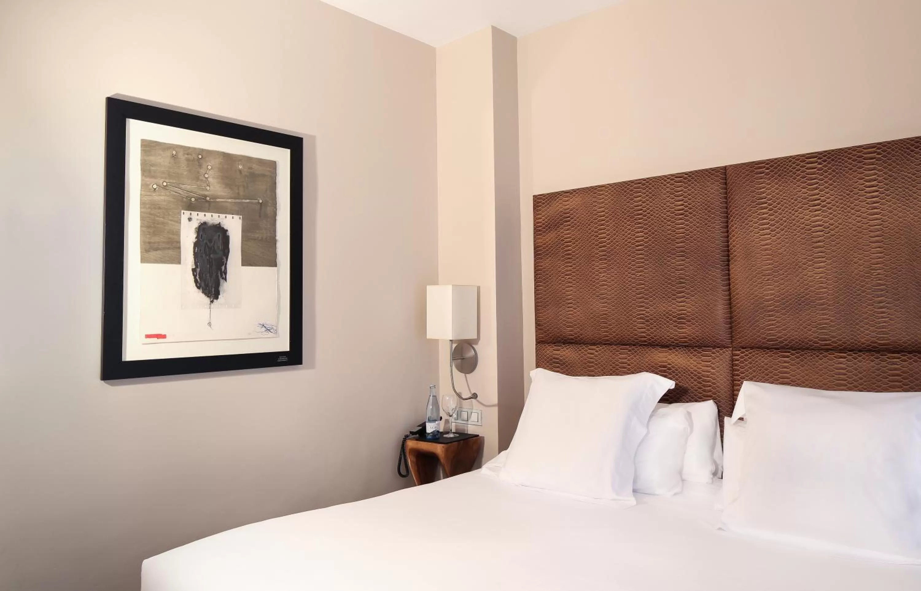 Bed in Hotel Gran Derby Suites, a Small Luxury Hotel of the World