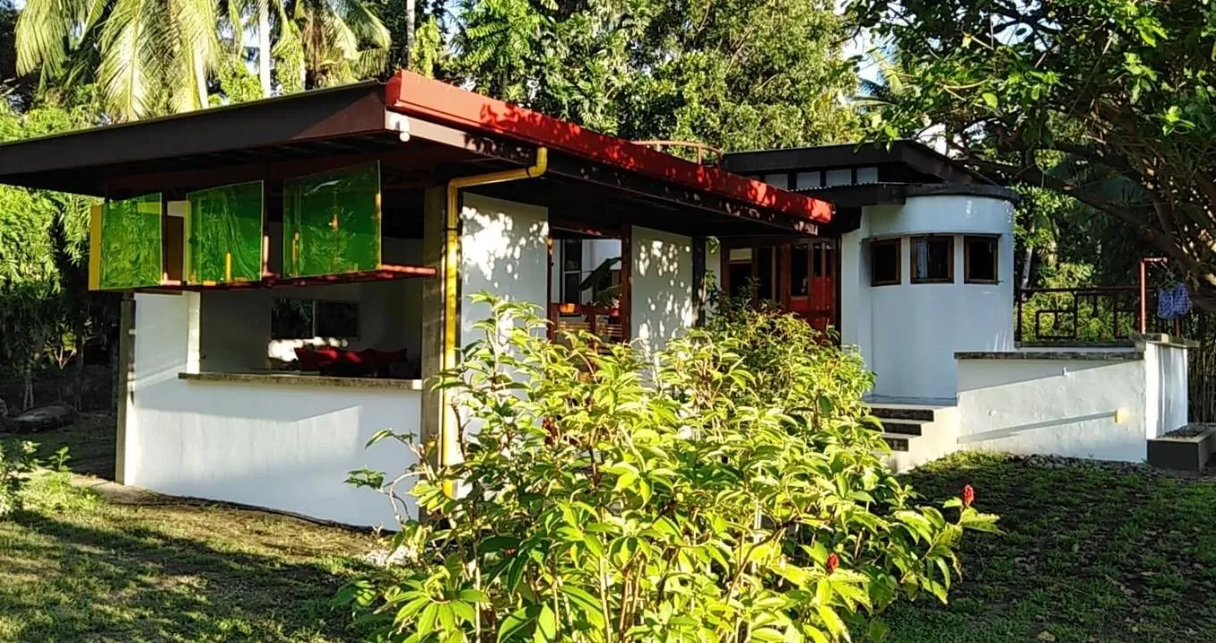 SomeWhere Else Boutique Resort