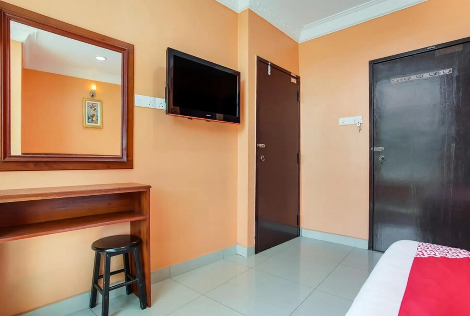 Bed in My Town Hotel