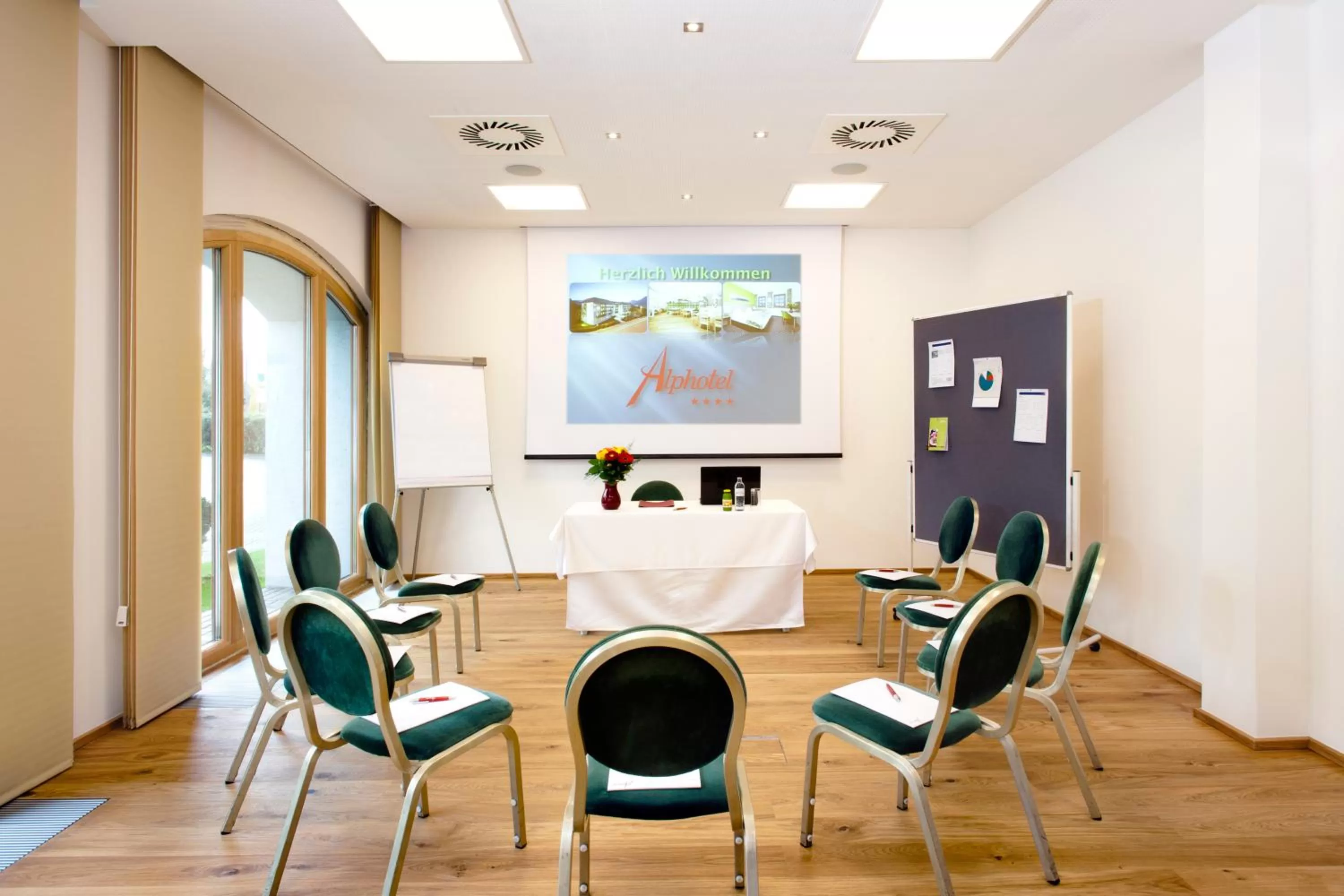 Business facilities in Alphotel Innsbruck