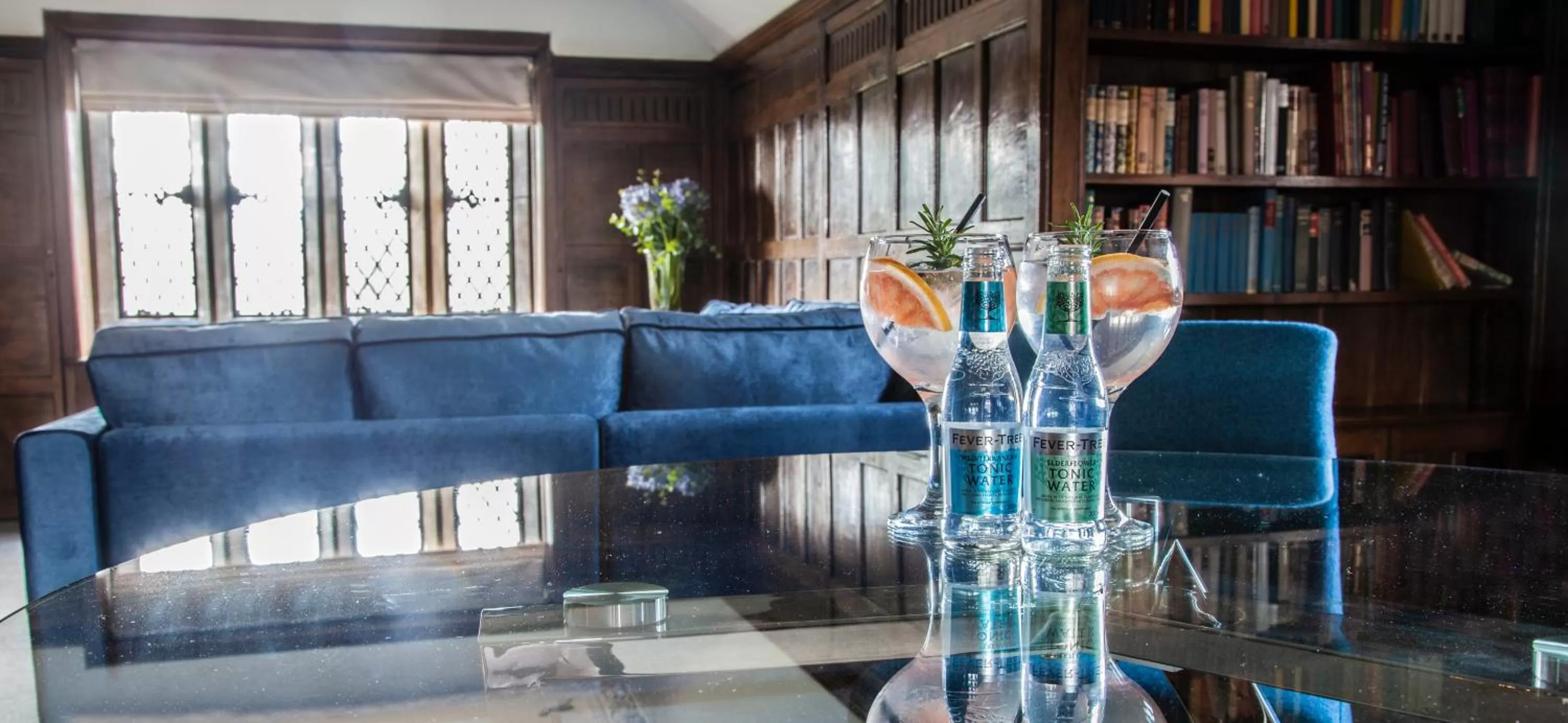 Living room in Great Fosters - Near Windsor