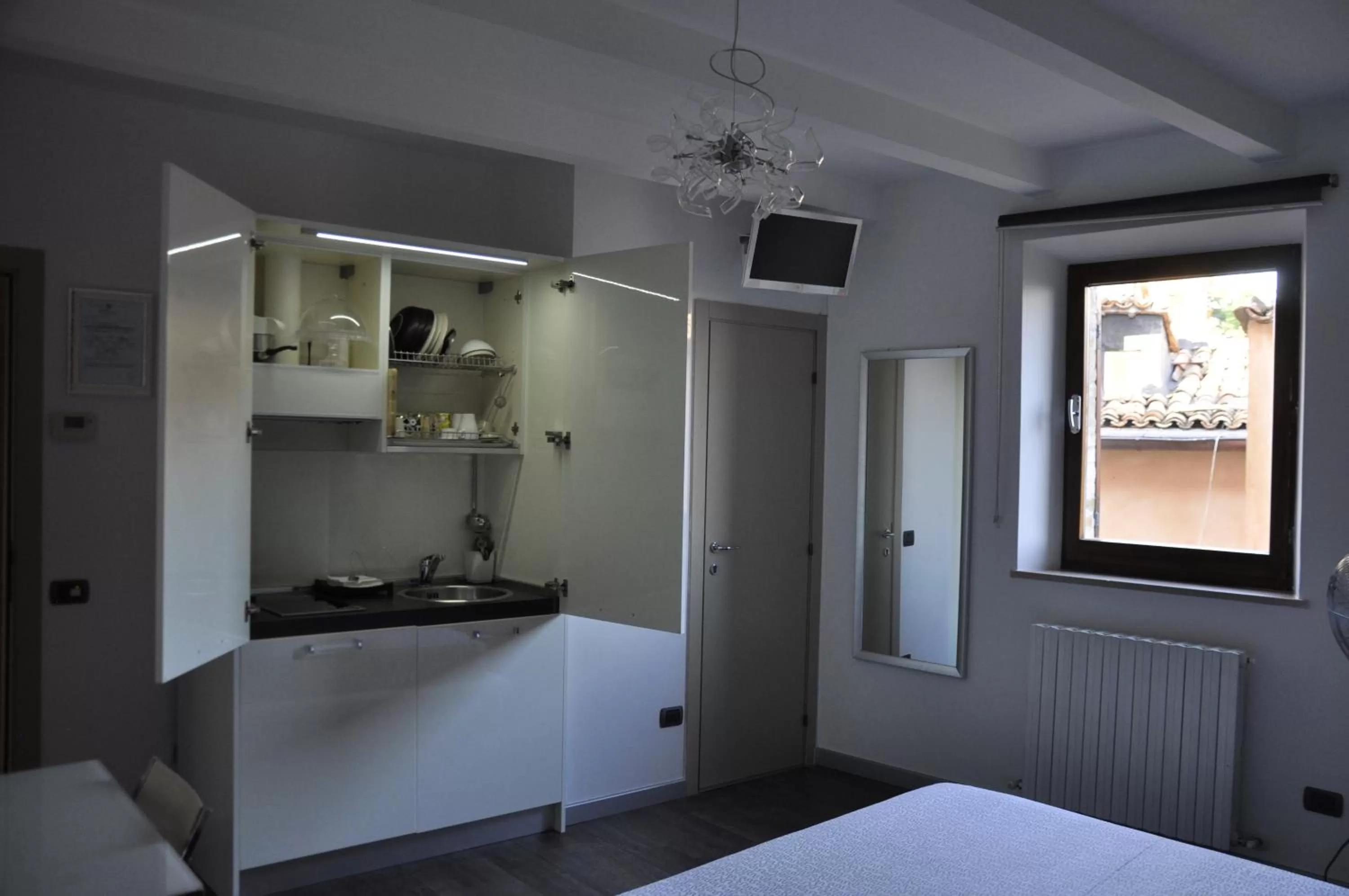 Kitchen or kitchenette in B&B Albornoz