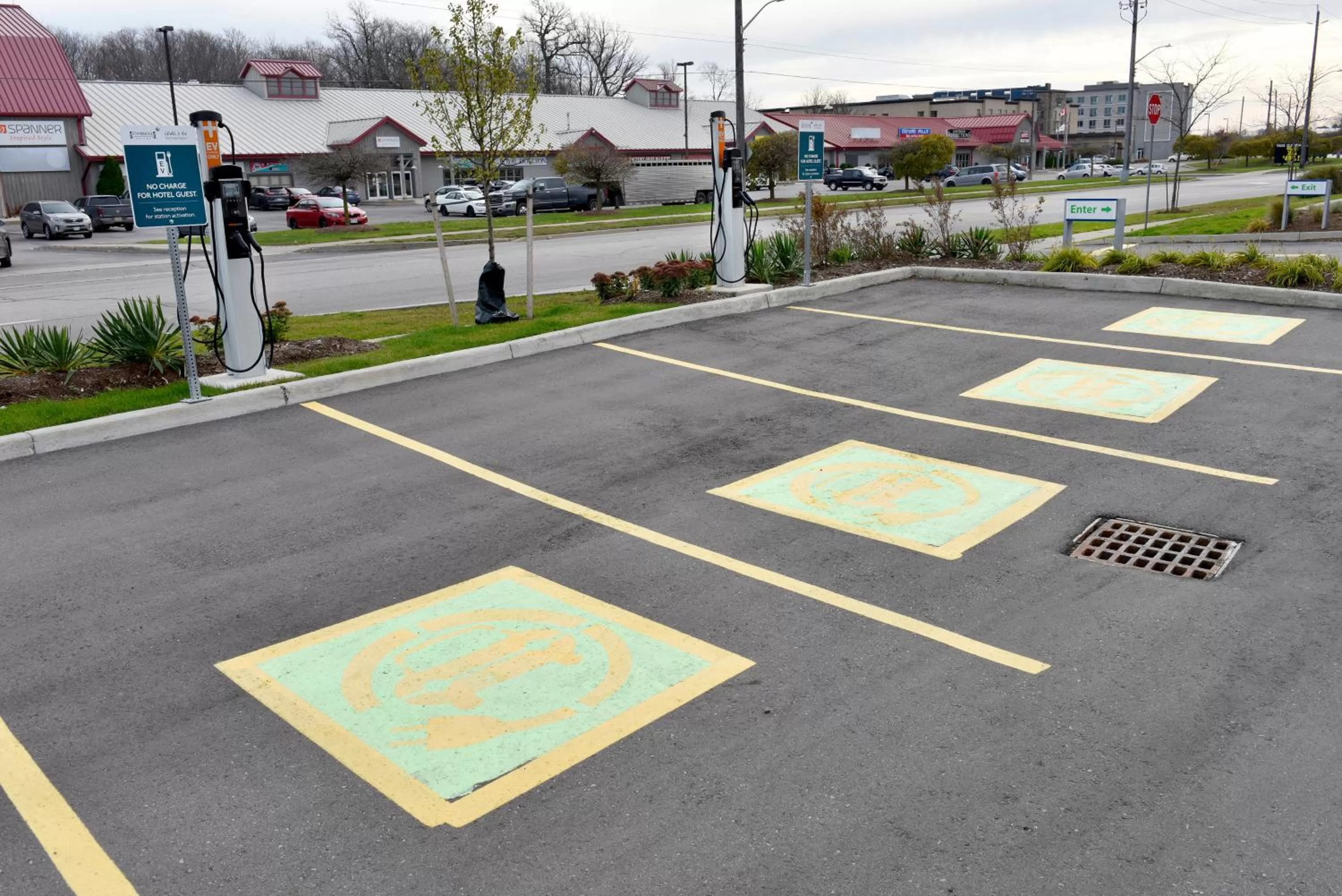 Quiet street view in Staybridge Suites - Waterloo - St. Jacobs Area
