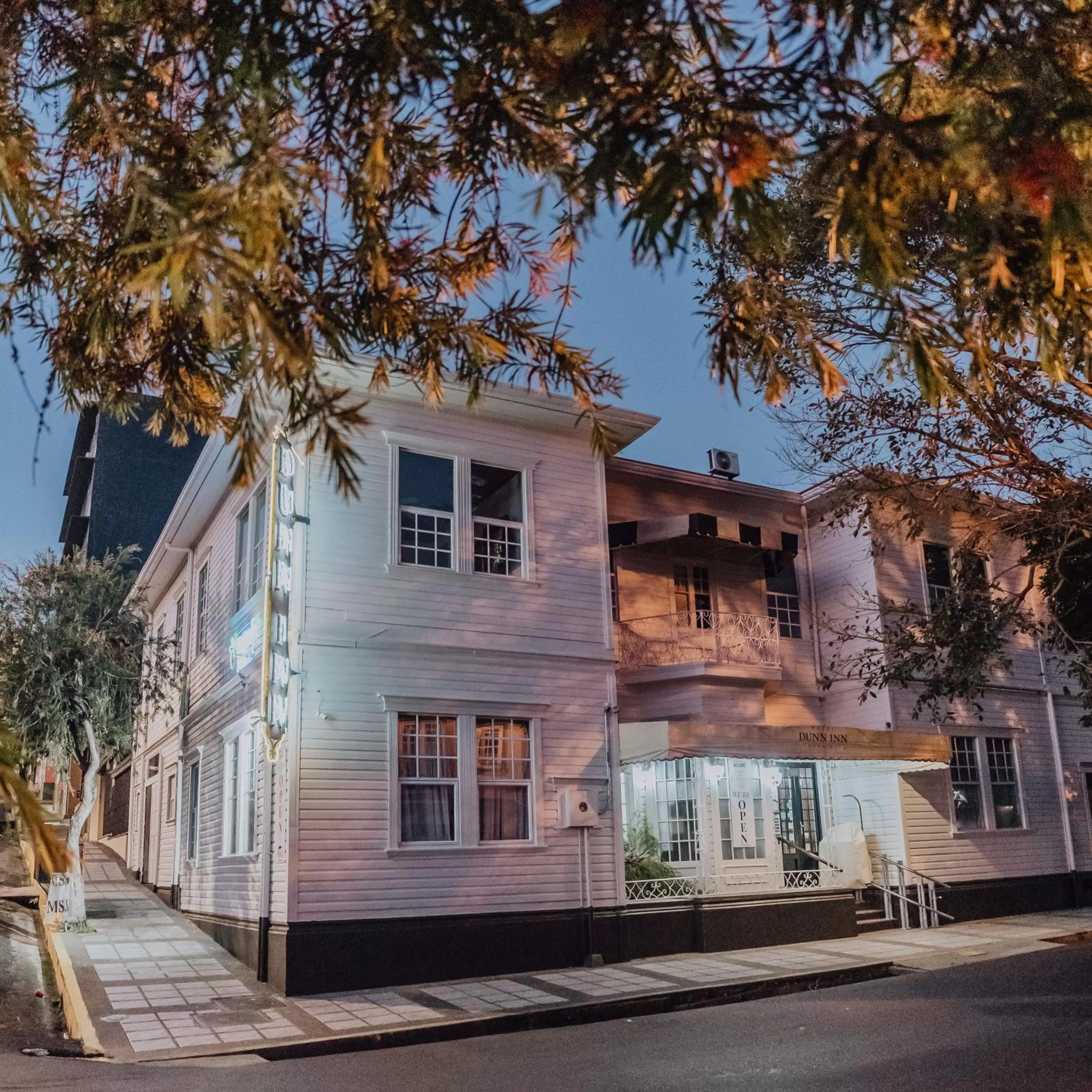 Property building in Hotel Dunn Inn