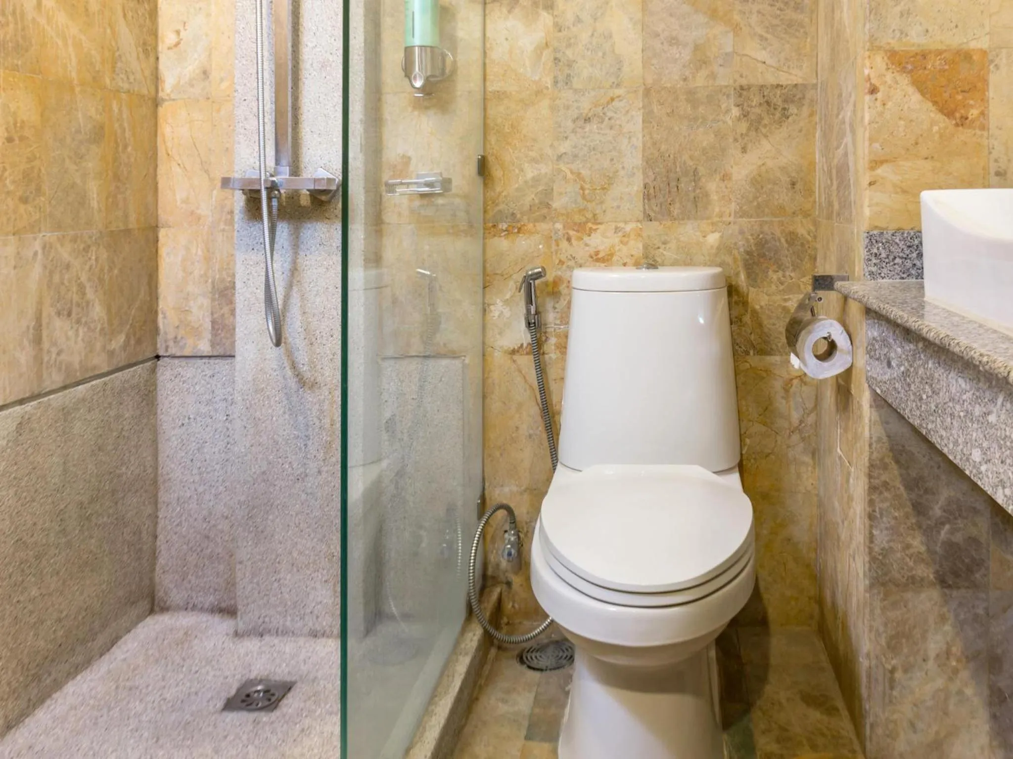 Shower in All Together Suite Hotel