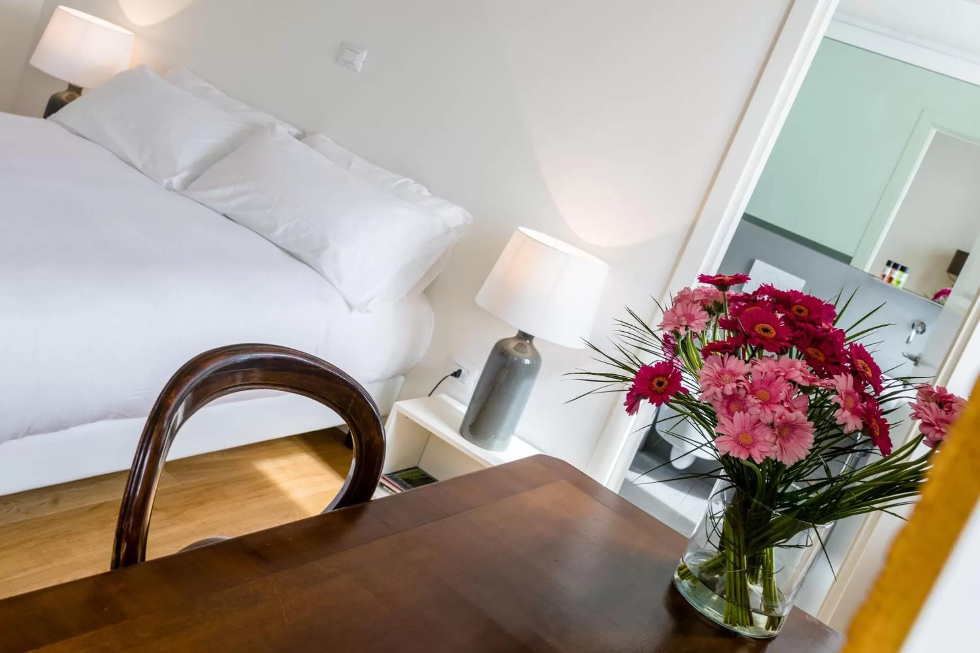 Photo of the whole room, Bed in La Ripa Boutique Hotel