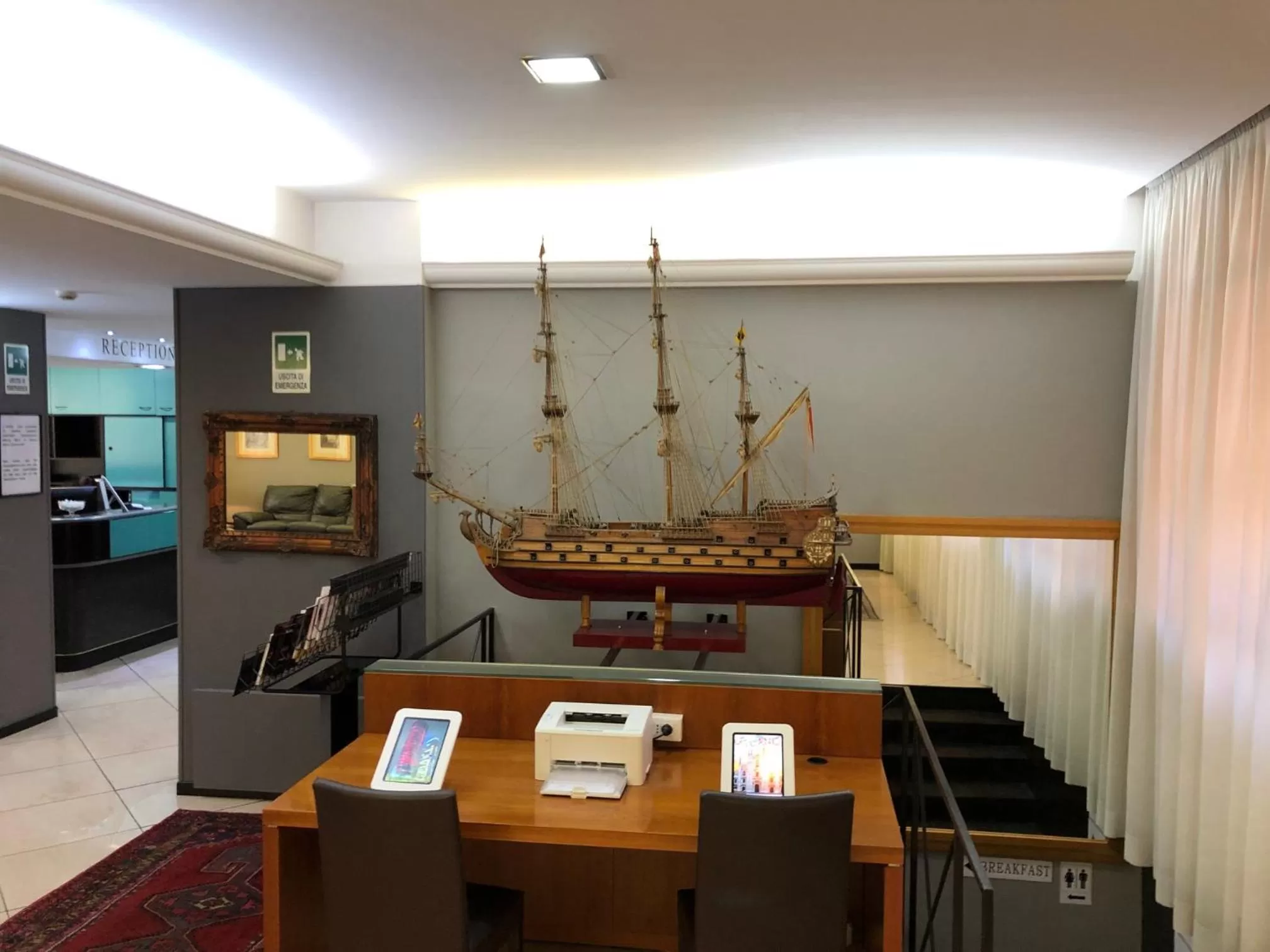 TV and multimedia in Hotel Berlino