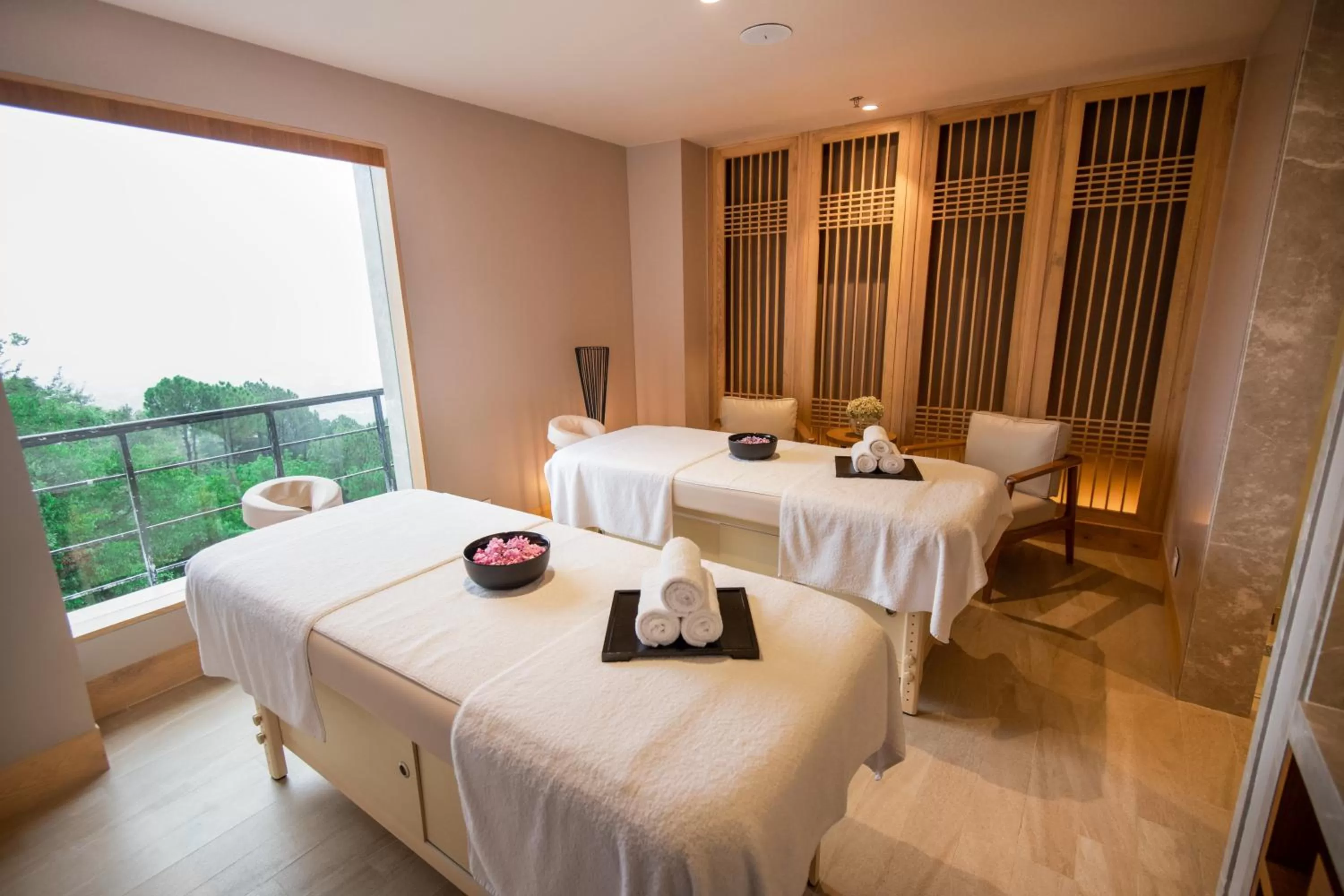 Spa and wellness centre/facilities in Radisson Blu Resort Dharamshala