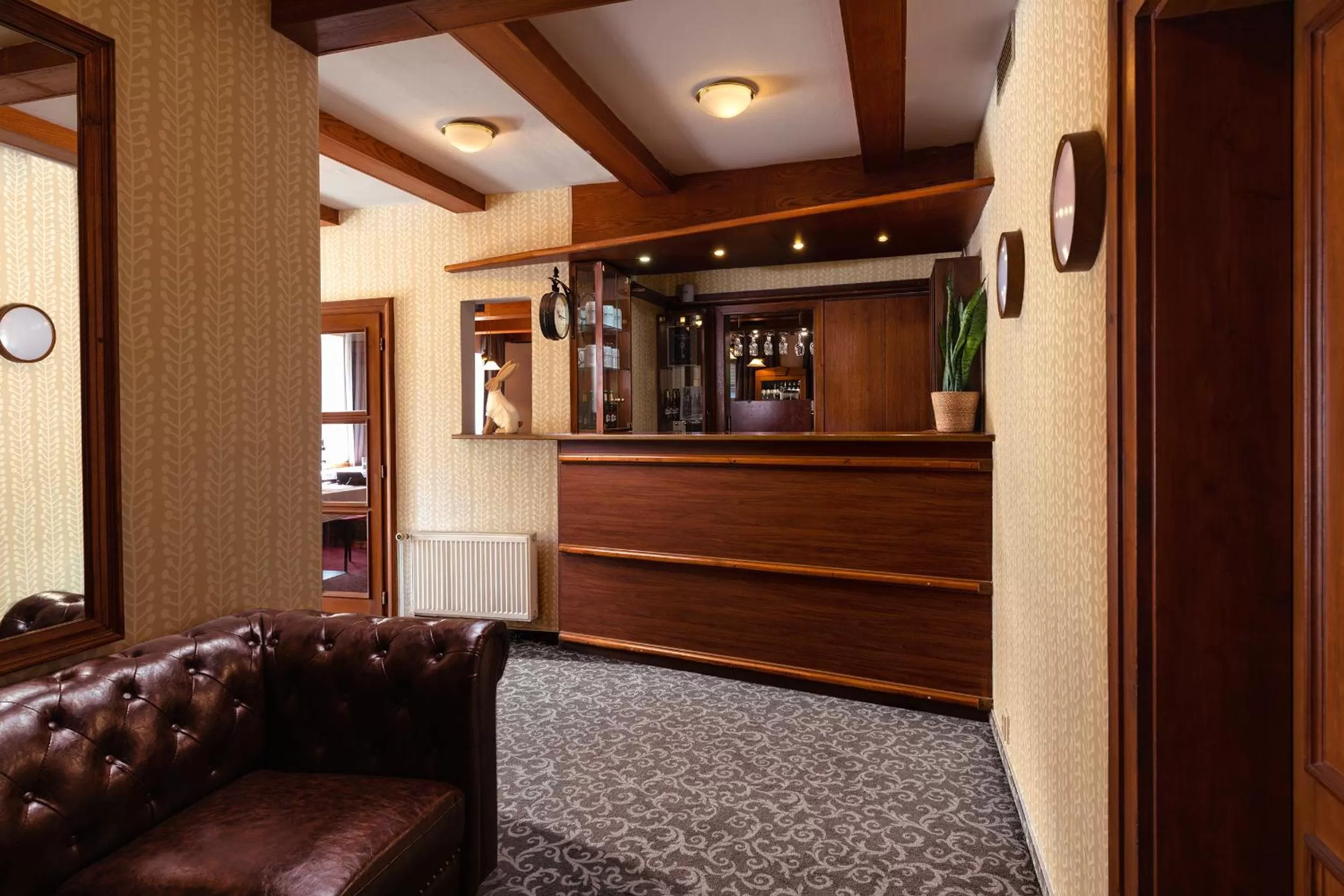 Lobby or reception in Prague Hotel Carl Inn restaurant & Free Parking