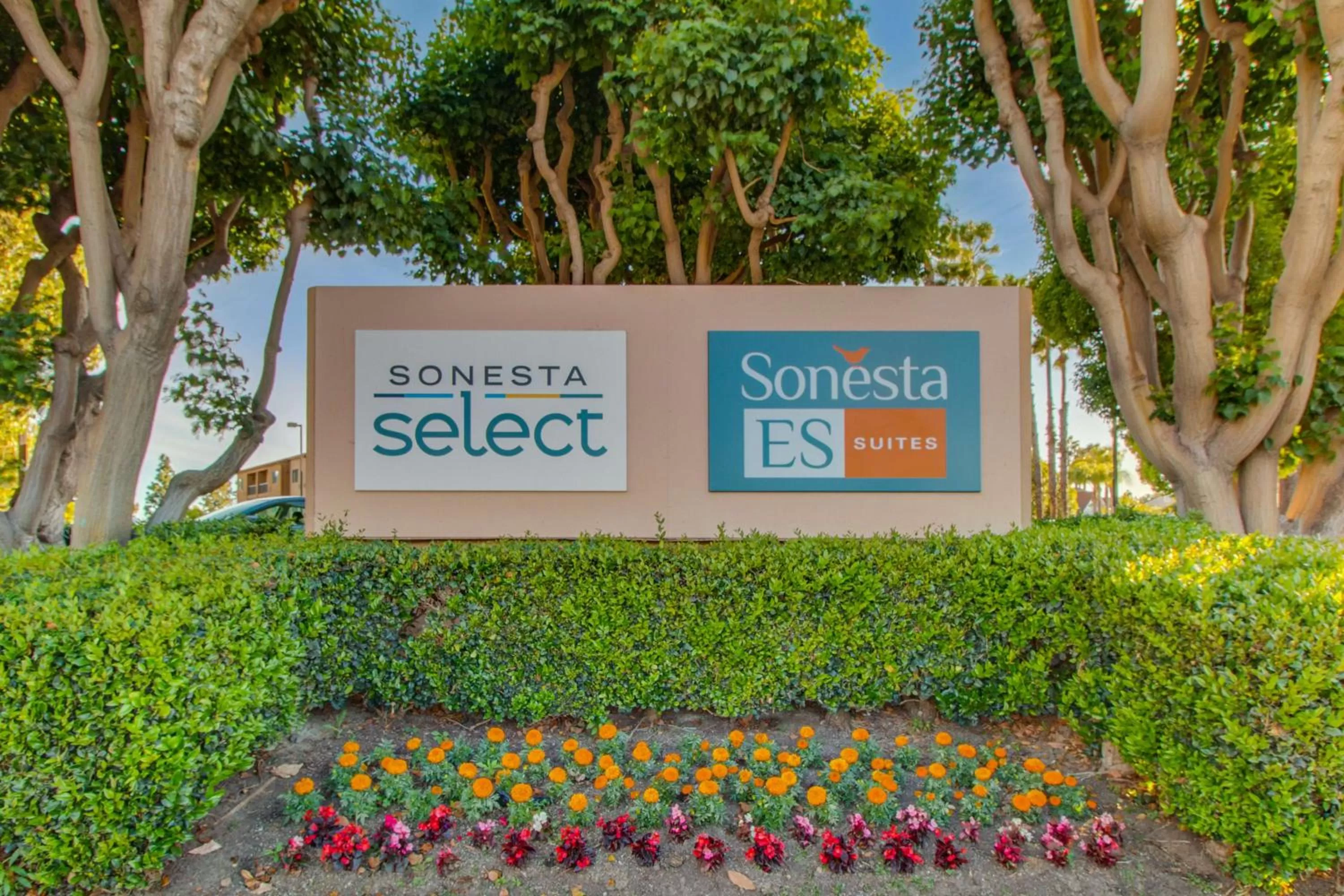 Property building in Sonesta ES Suites Huntington Beach Fountain Valley