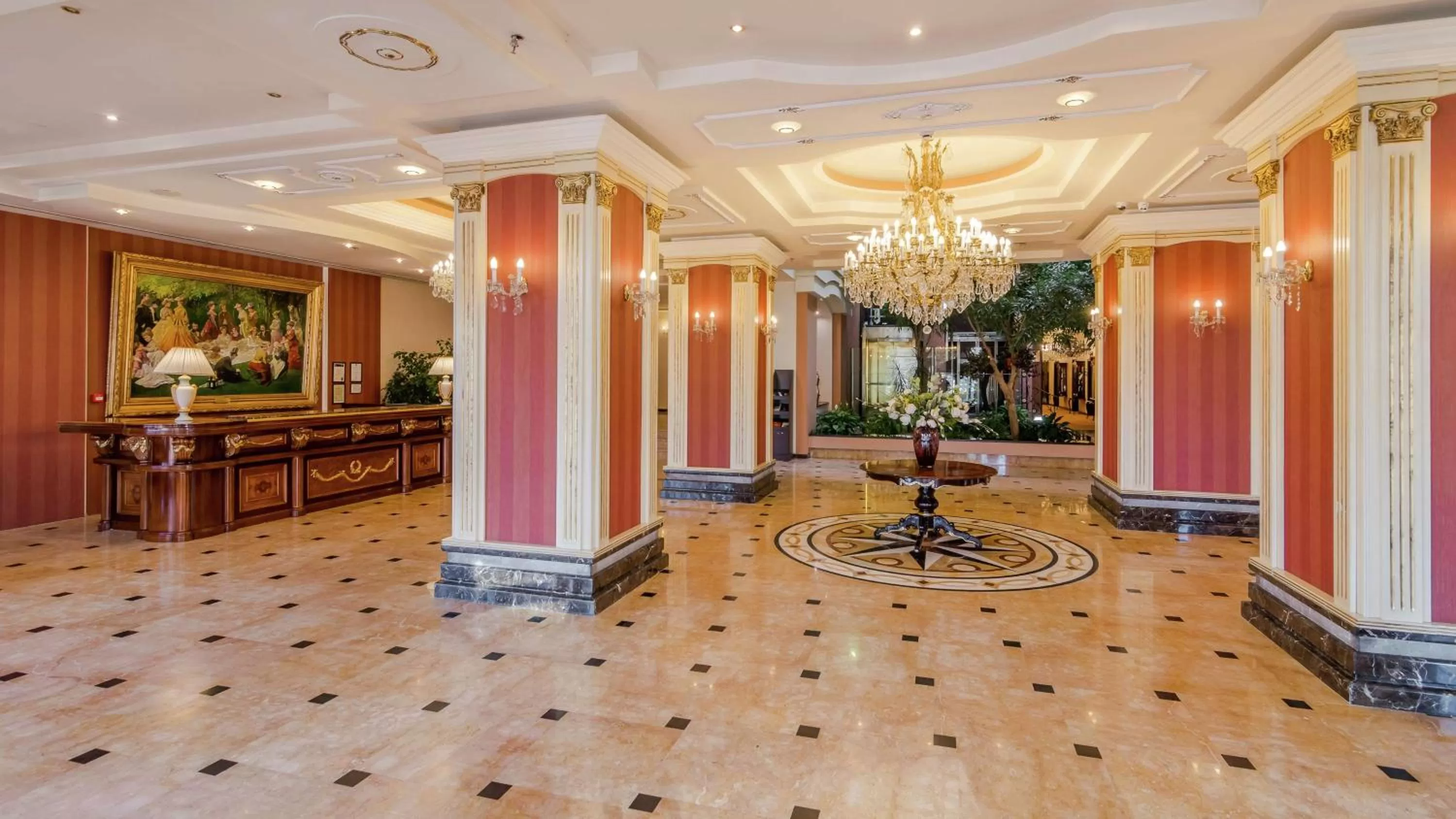 Lobby or reception in Hilton Sibiu