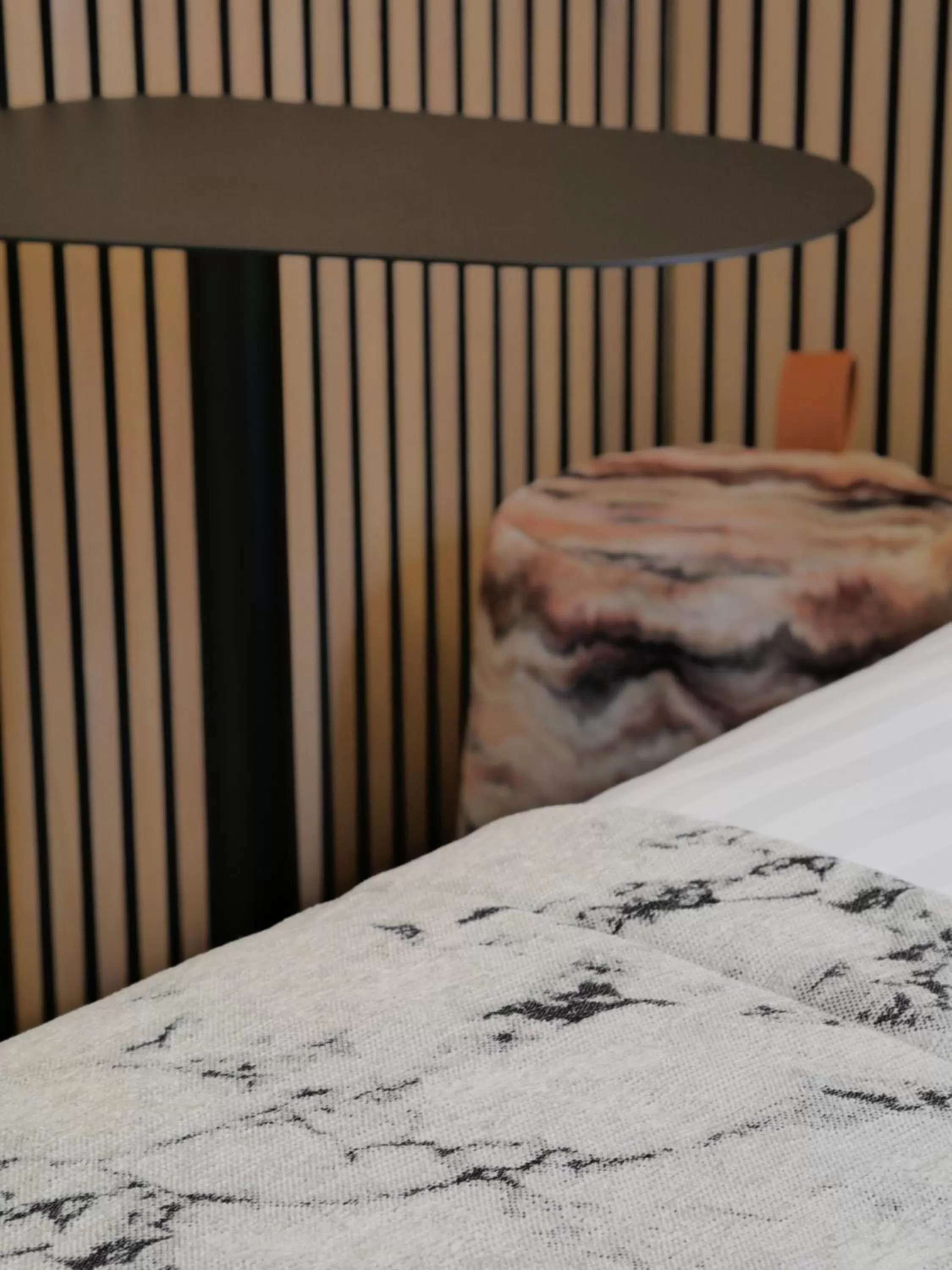 Bedroom, Bed in Hôtel Carré Vieux Port