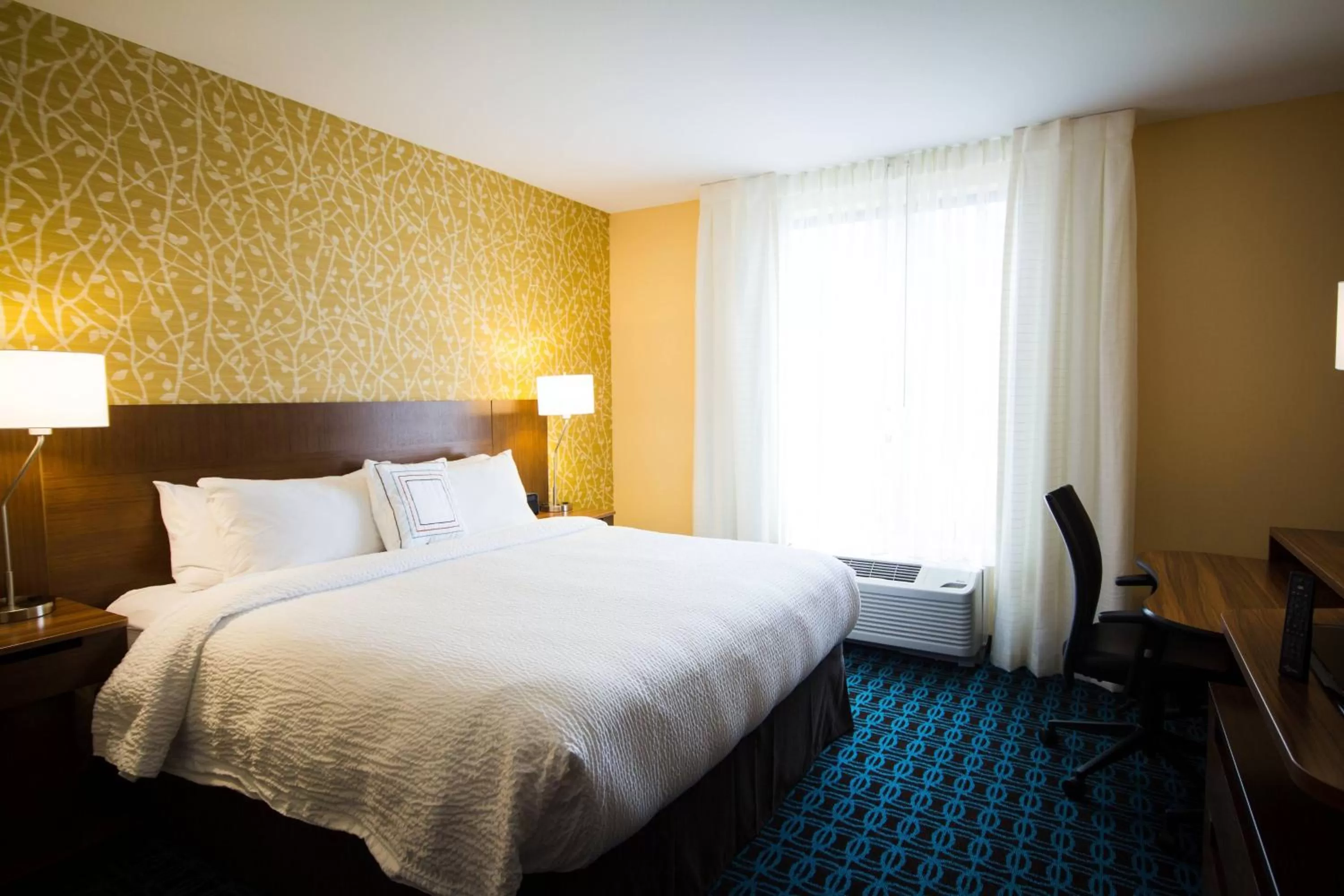 Bedroom, Bed in Fairfield Inn & Suites by Marriott Denver Northeast/Brighton