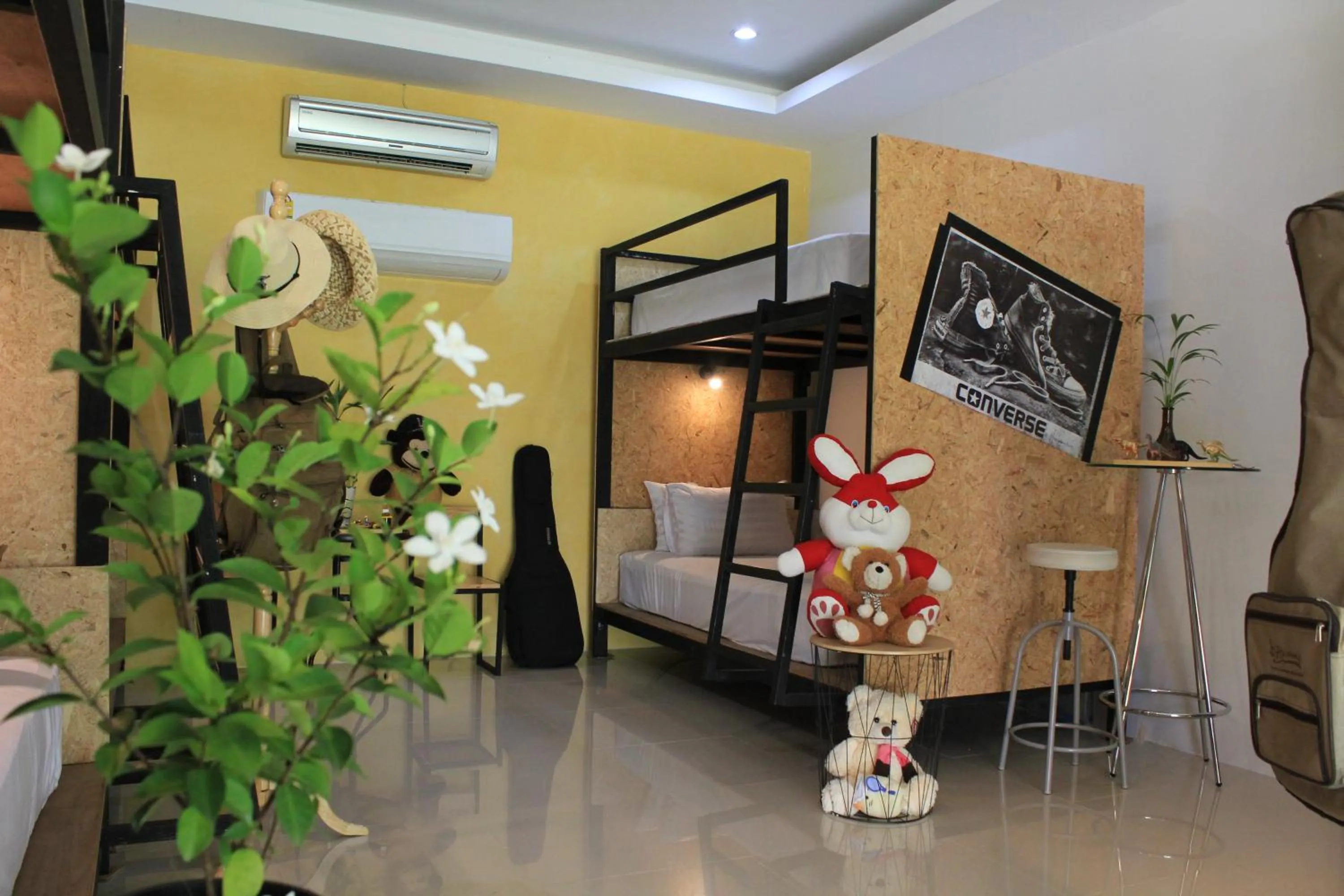 Decorative detail, Bed in Eat n Sleep