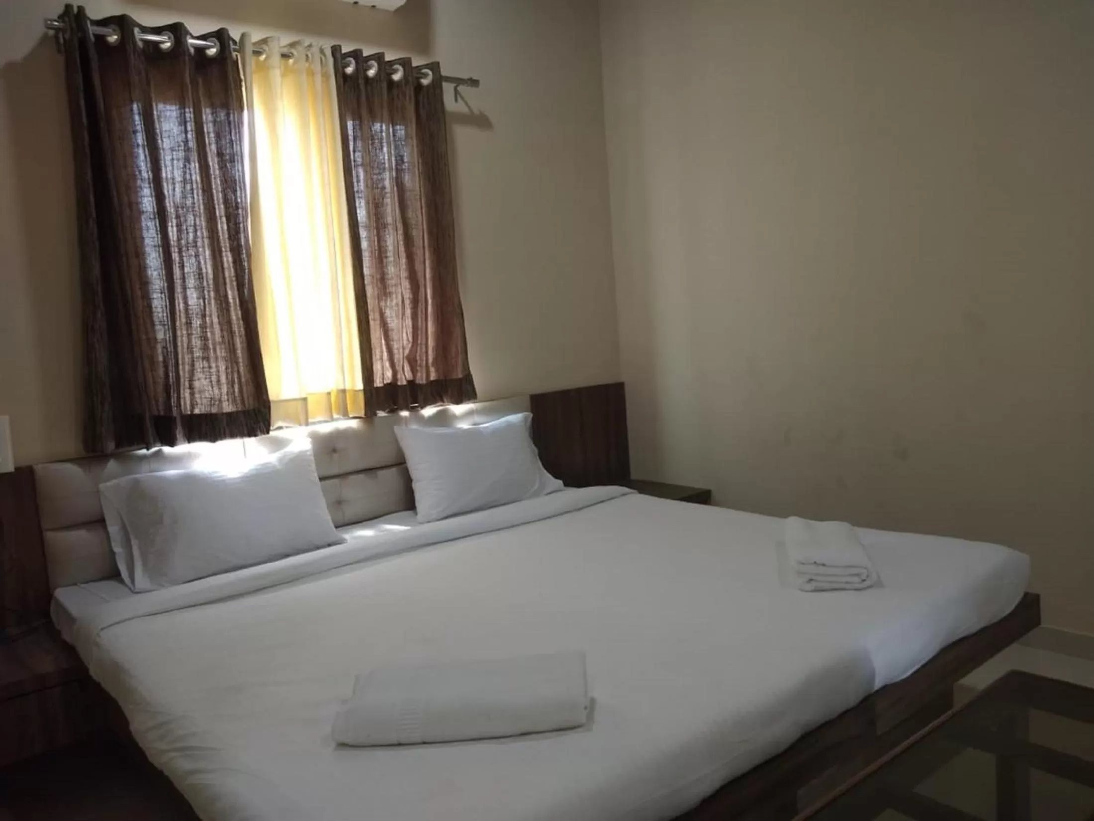 Bedroom, Bed in Hotel Krishna Exotica